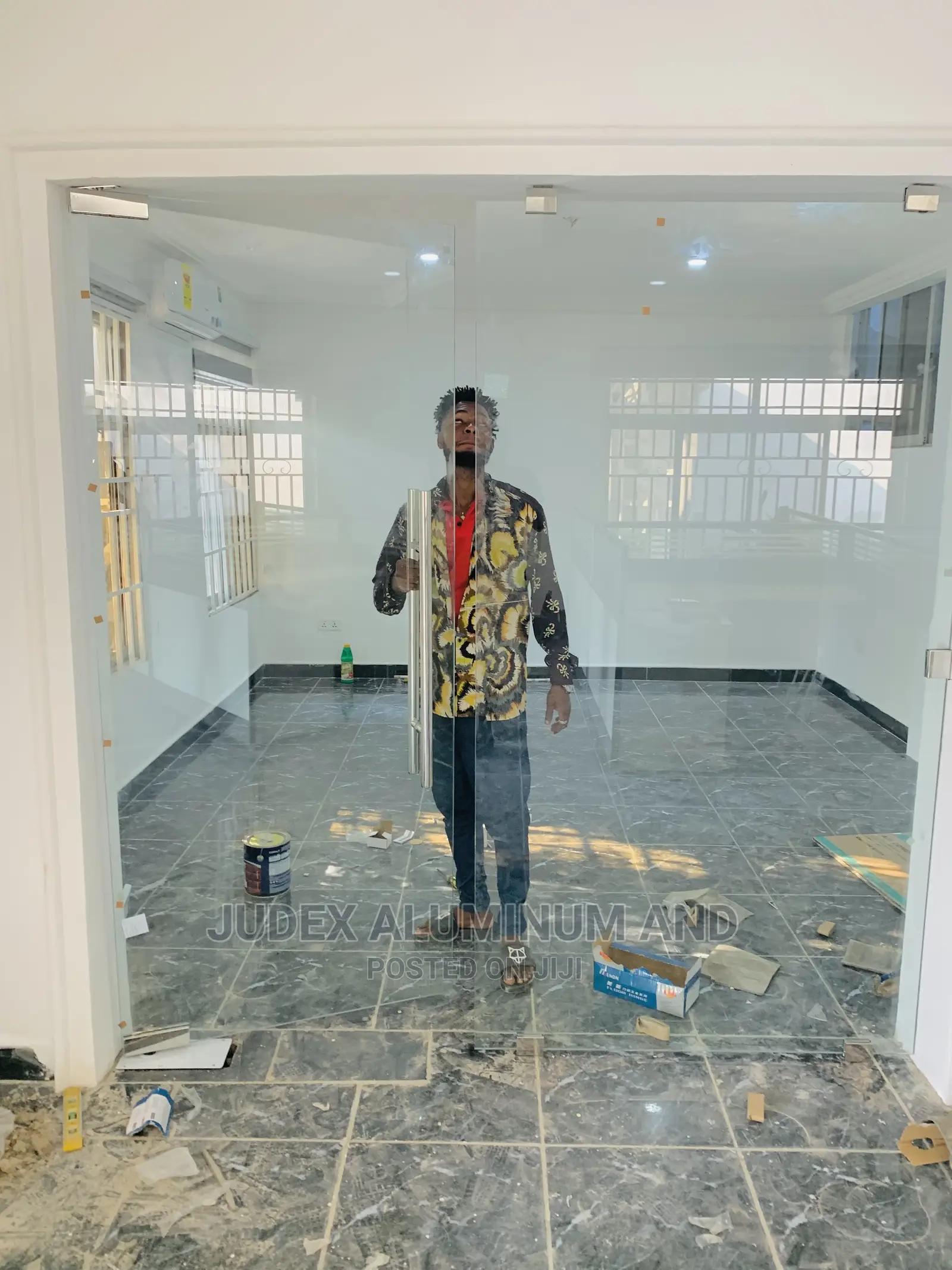 Frameless Glass Doors