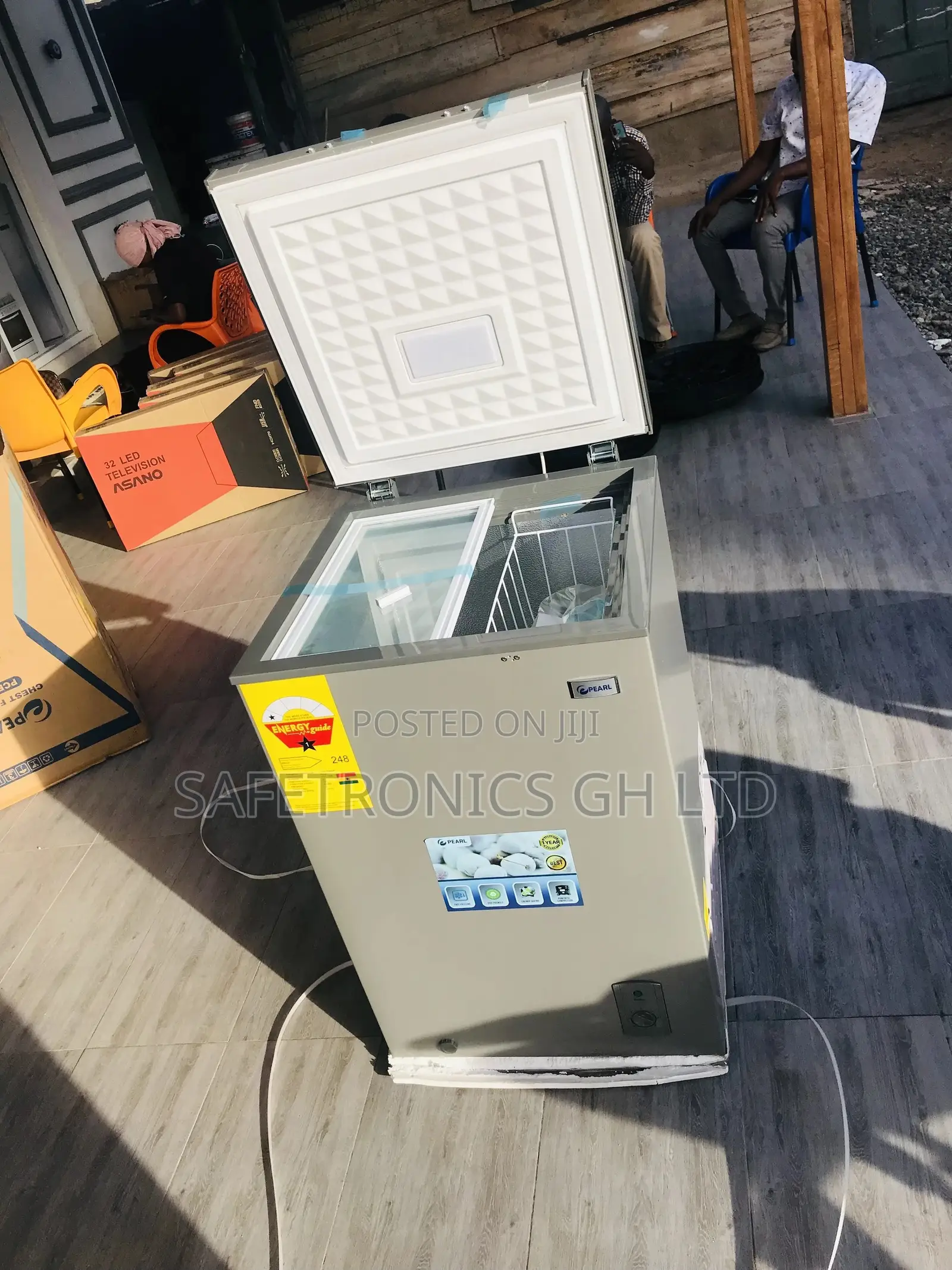 Pearl 100liters Chest Freezer PCF-127