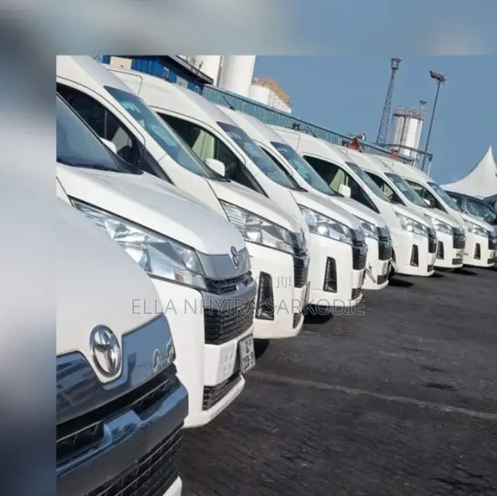 Rent Vans for Family Trips