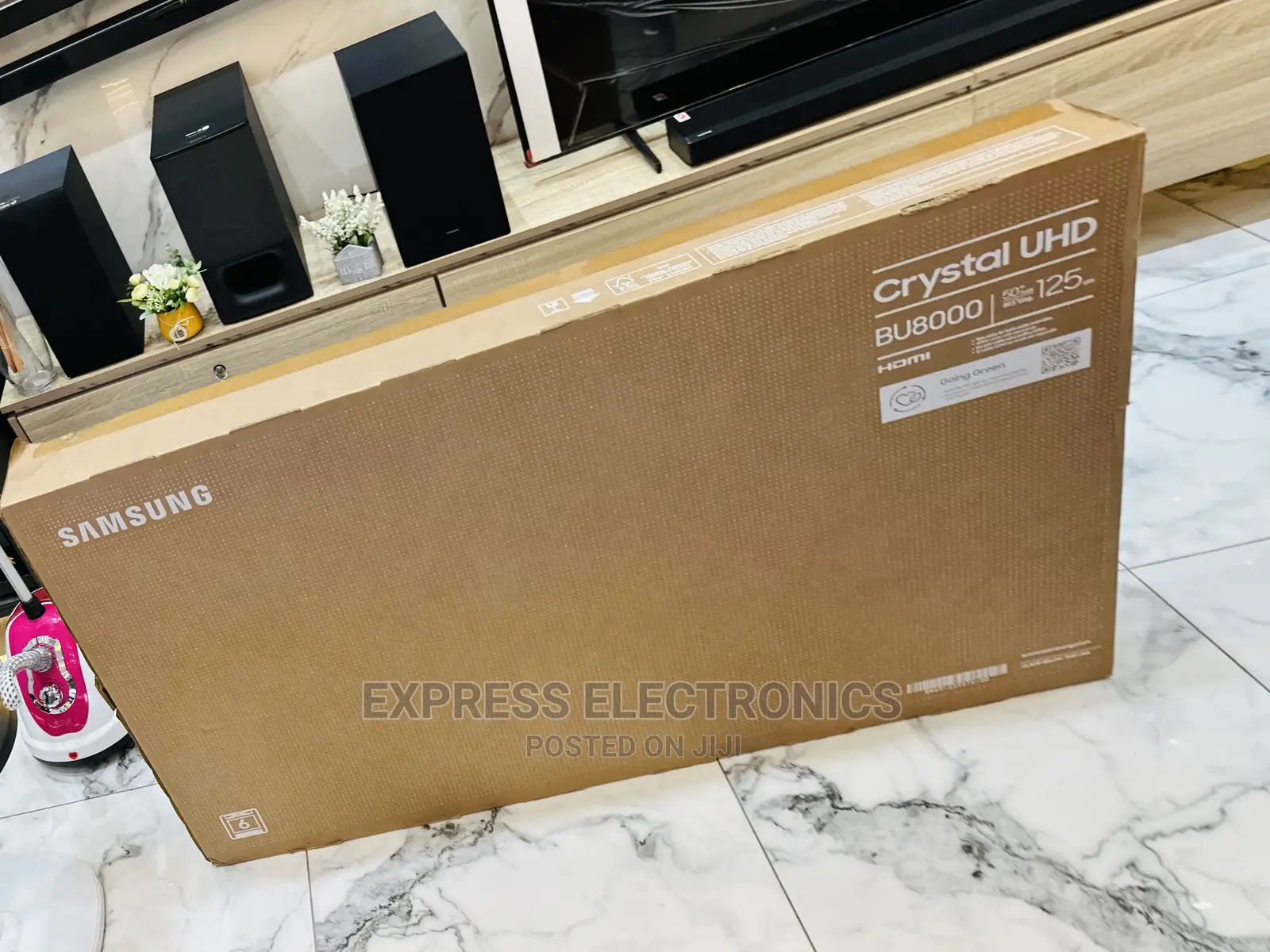 High Brightness  Samsung UHD Display 50bu8000 Tv