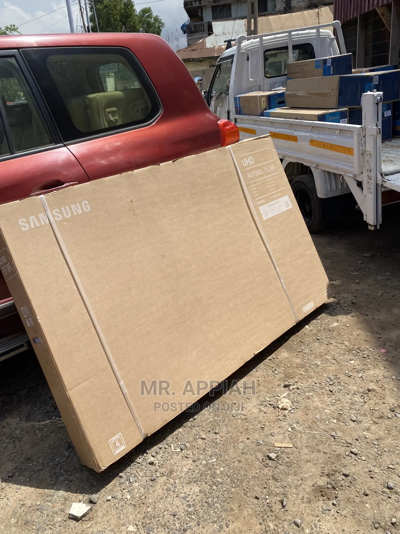 Never a Dull Moment With Samsung 75au7000 Crystal Tv.