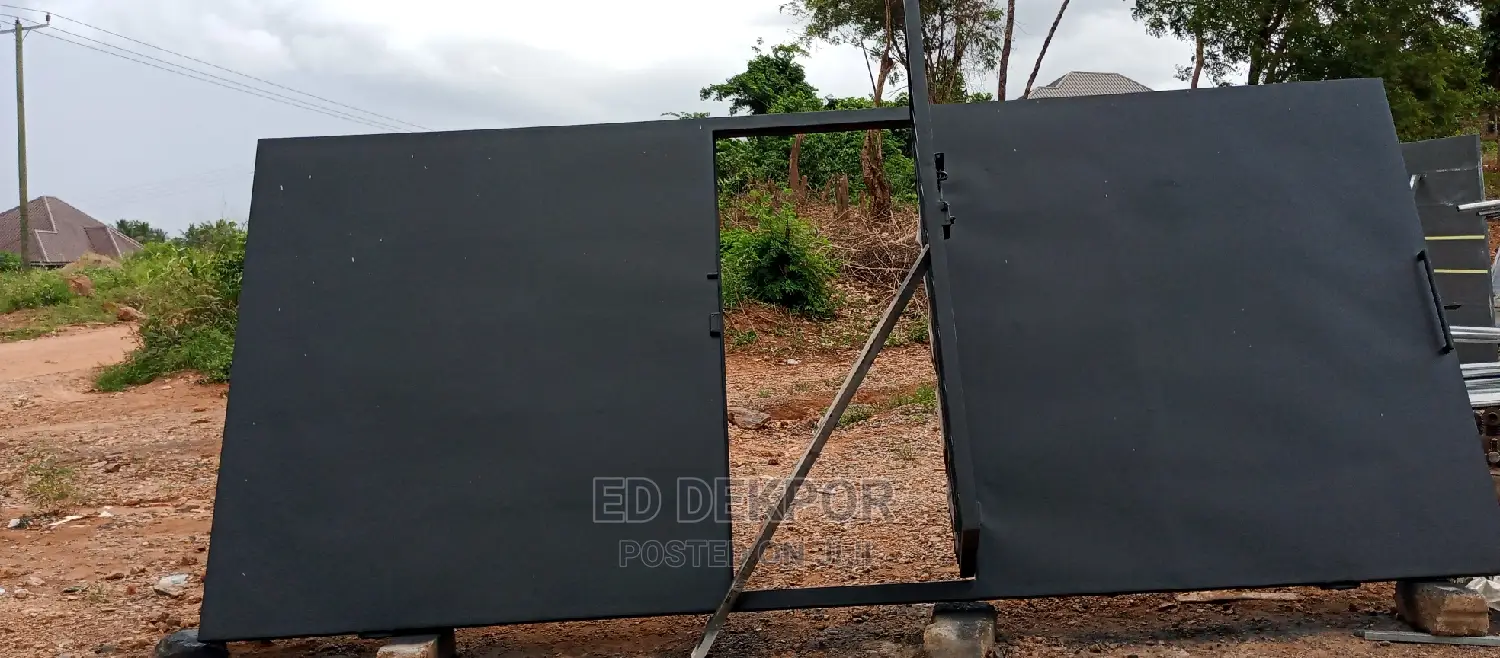 Nh Metal Gate