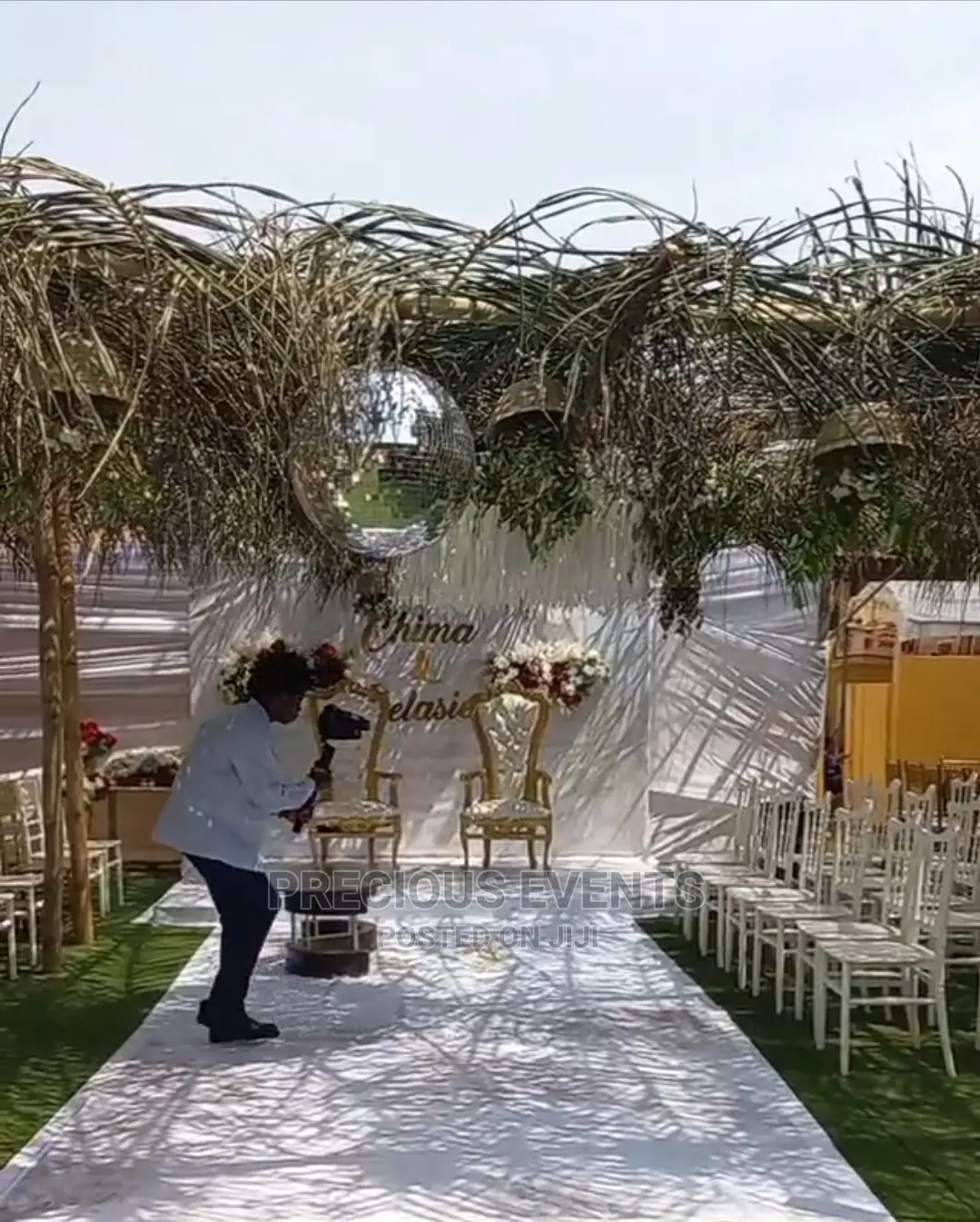 Out Door Decorations With Frontleaf