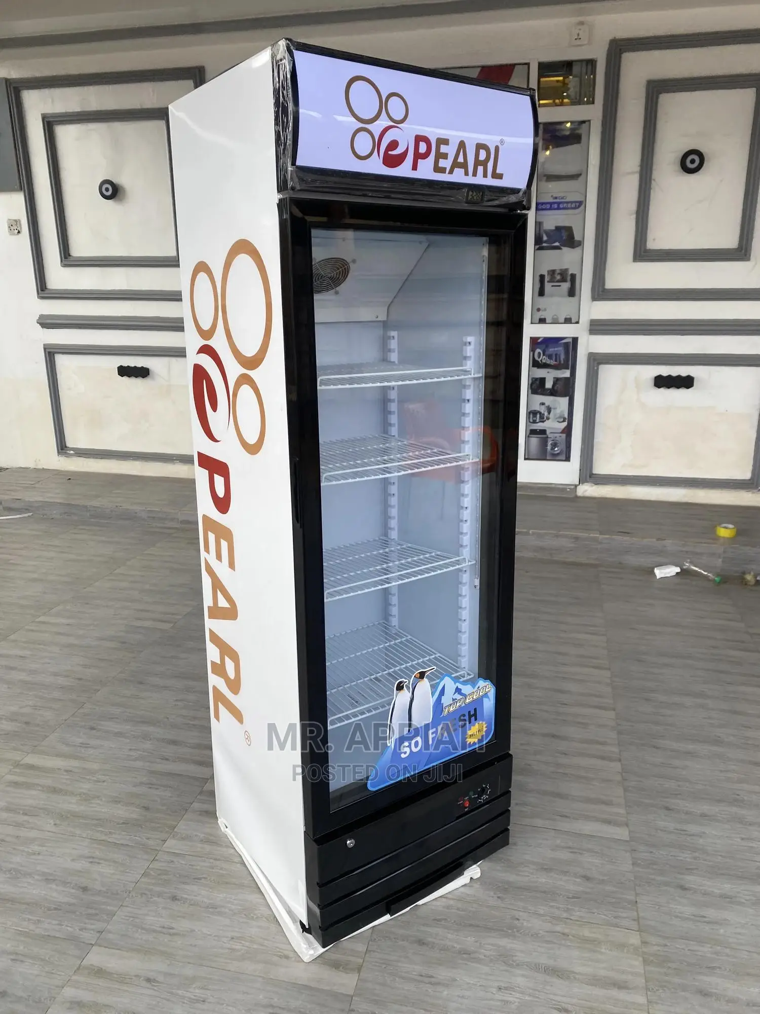 Low Energy Consumption Pearl PVC 49–(368ltr)Display Fridge
