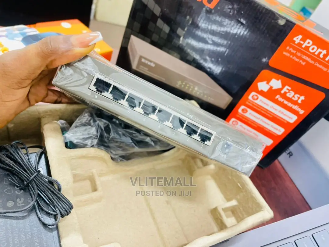 Tenda TEF1008P 8-Port Desktop With 4-Port Poe Switch