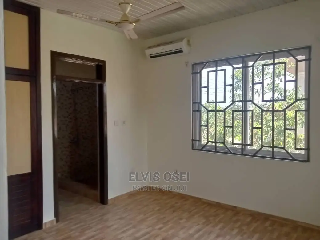 3bdrm House in Acp, Pokuase for Rent
