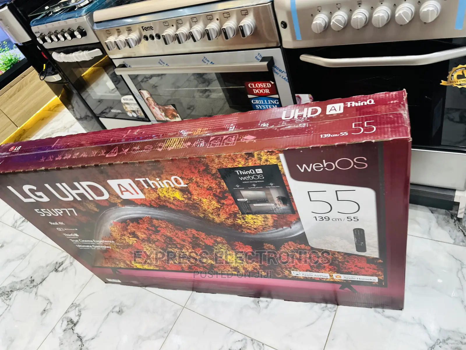 LG UHD Smart Clear Screen  55”Up81