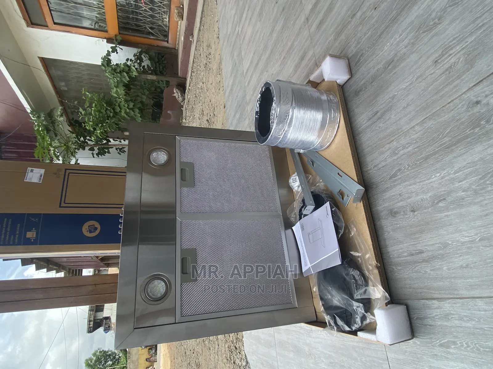 Extremely Fast 60cm Stainless Steel Ranghood(60M21)In Stock.