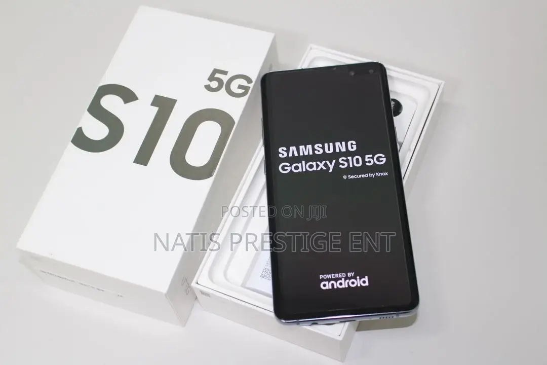 New Samsung Galaxy S10 5G 256 GB Black