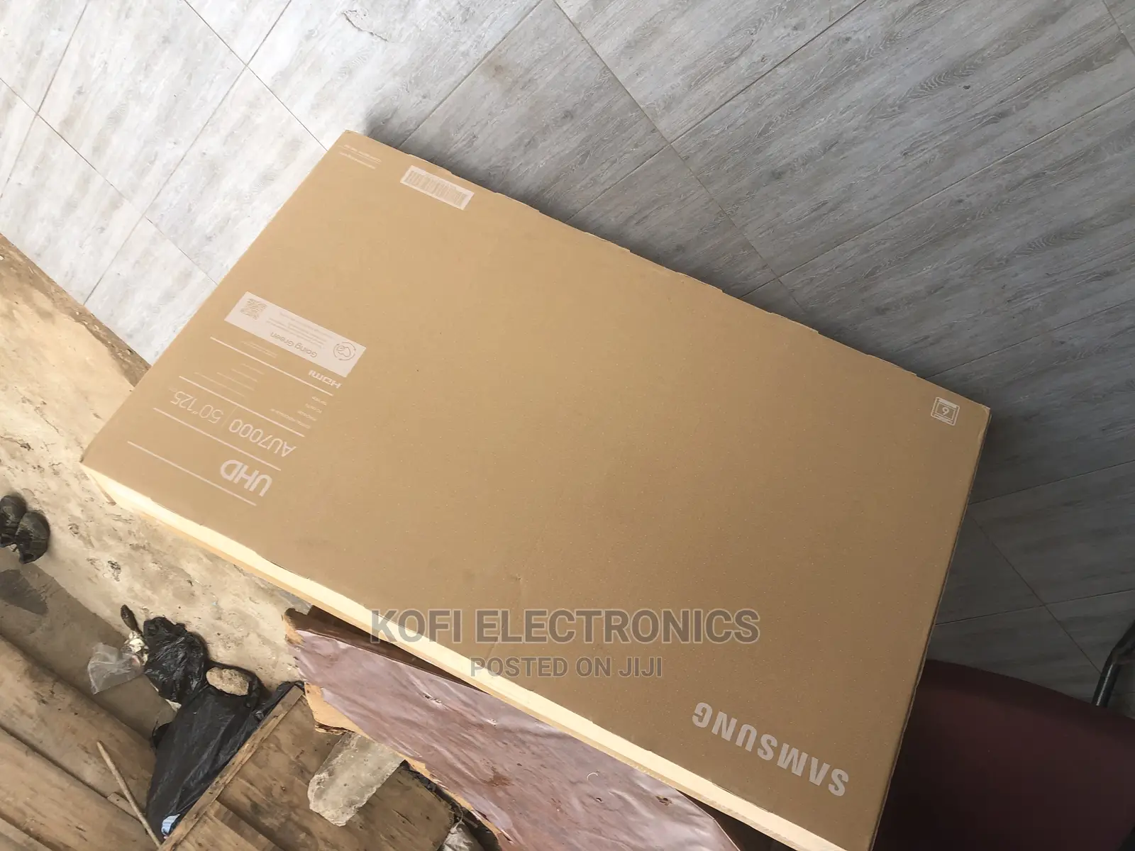New Samsung Au7192 50" HDR Uhd Smart LED TV Netflix