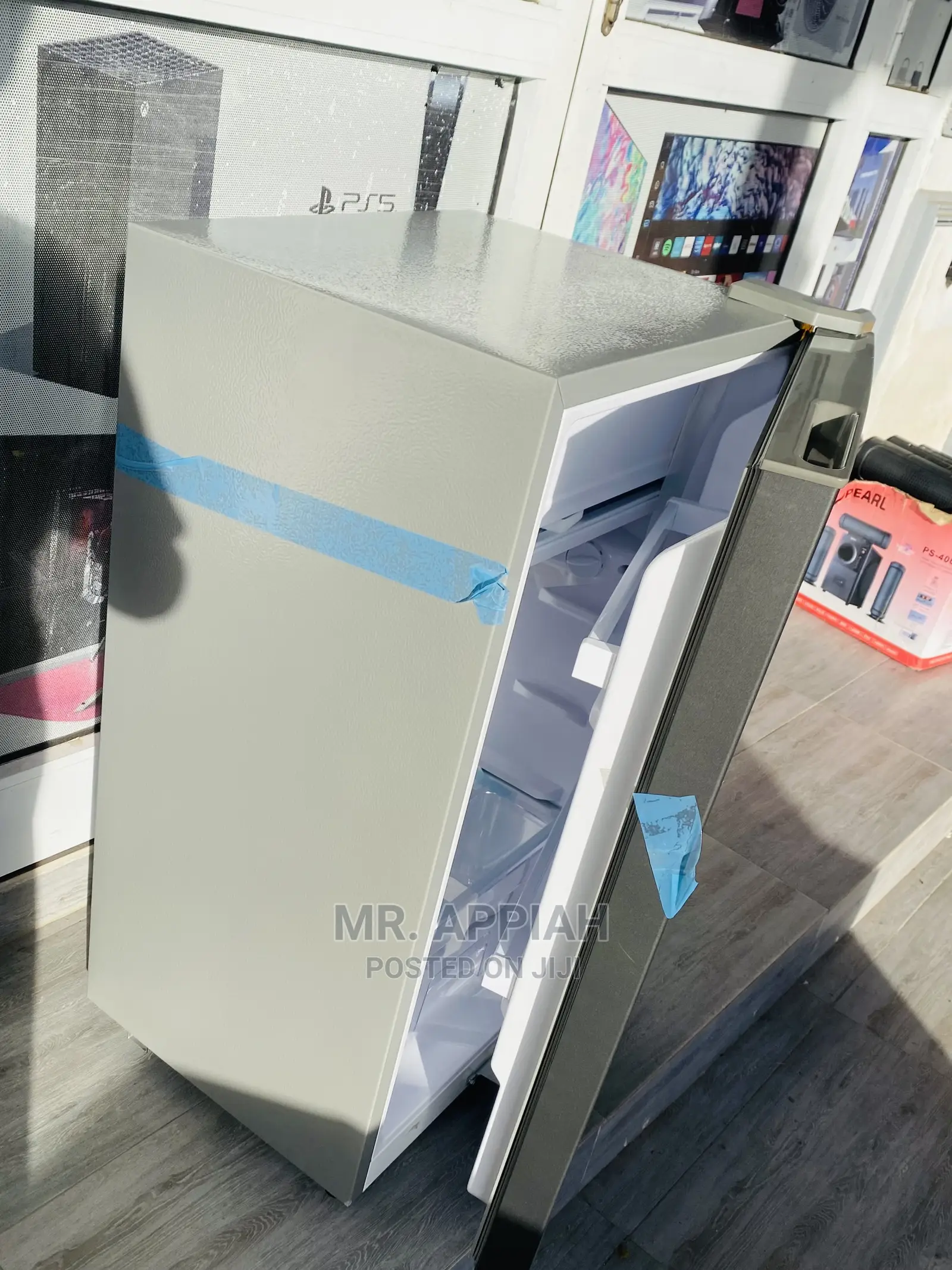 Unique Pearl Single Door Refrigerator in Stock.