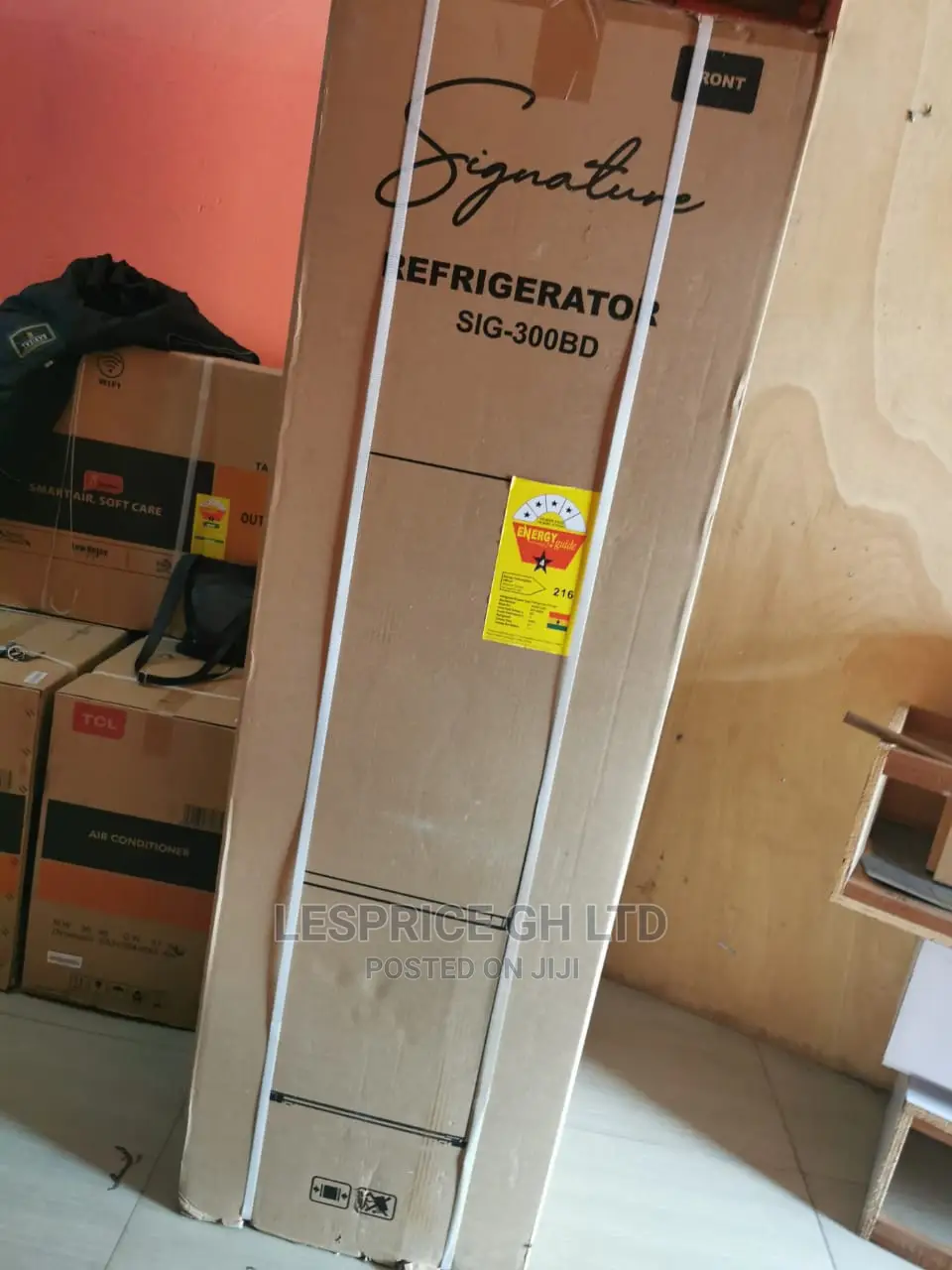 Signature Refrigerator 273L