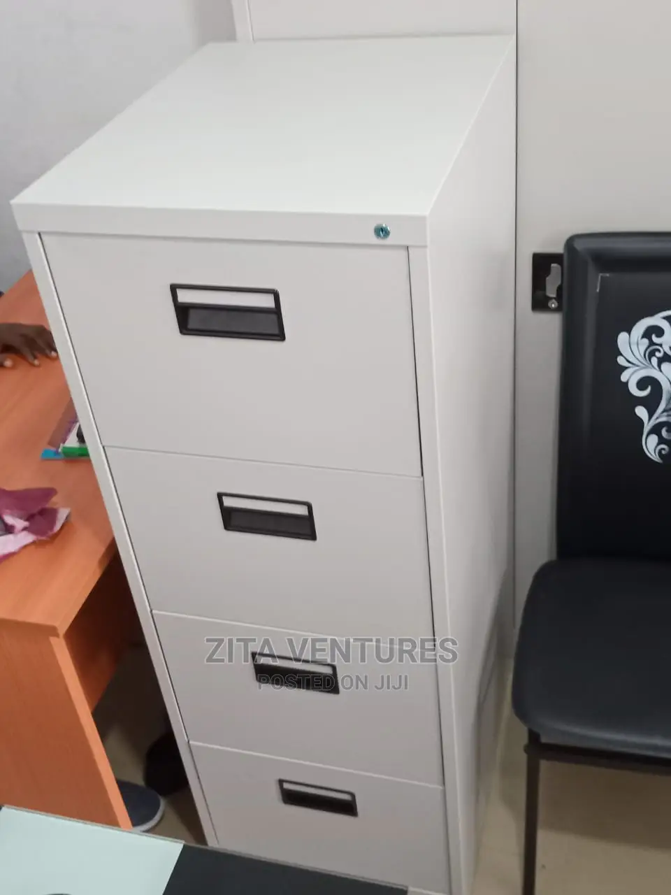 Metal Drawer
