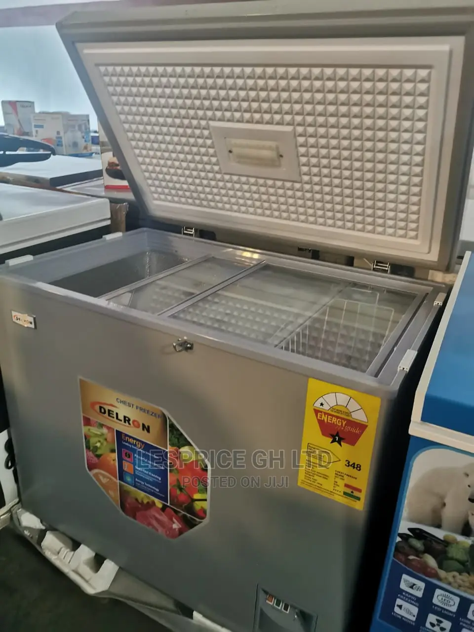 Amazing Delron Chest Freezer 258L