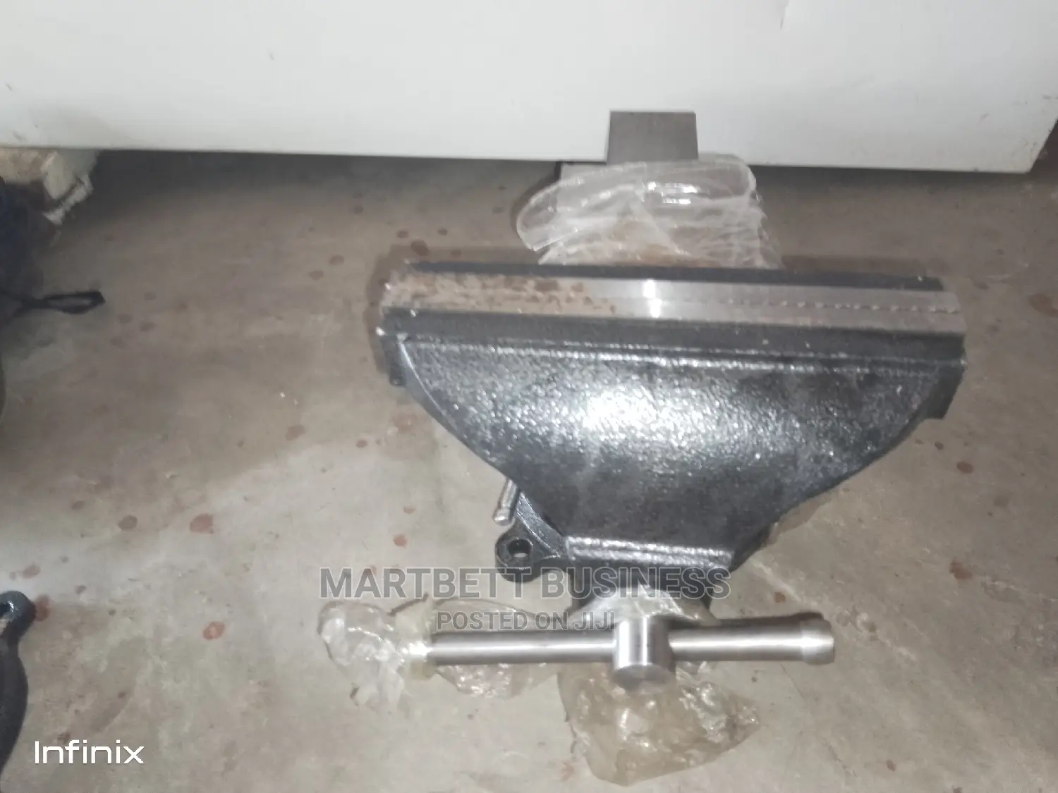6" Bench Vice