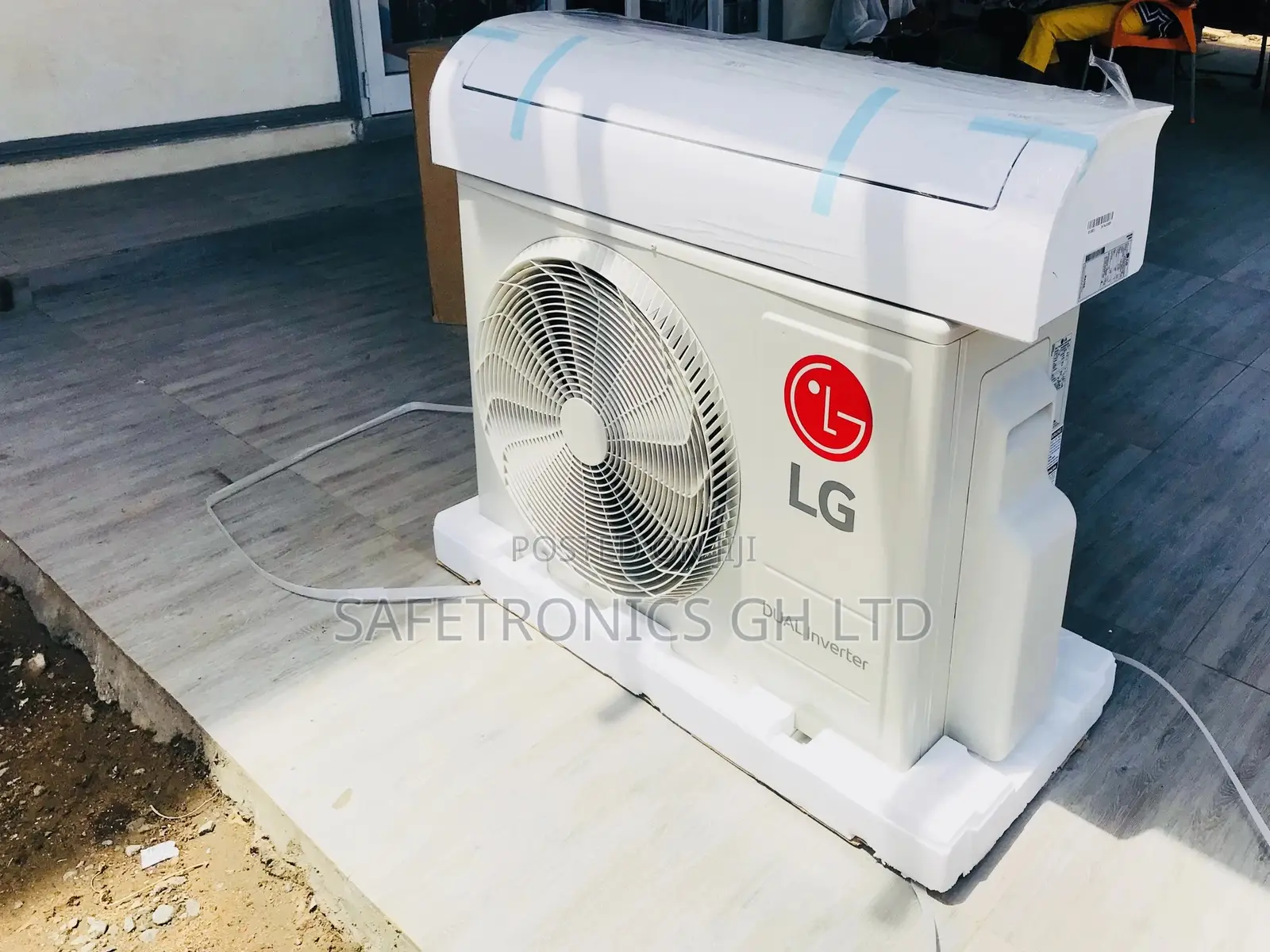 Dual Inverter LG S4-Q18kl3qe 2hp Split Air Conditioner 