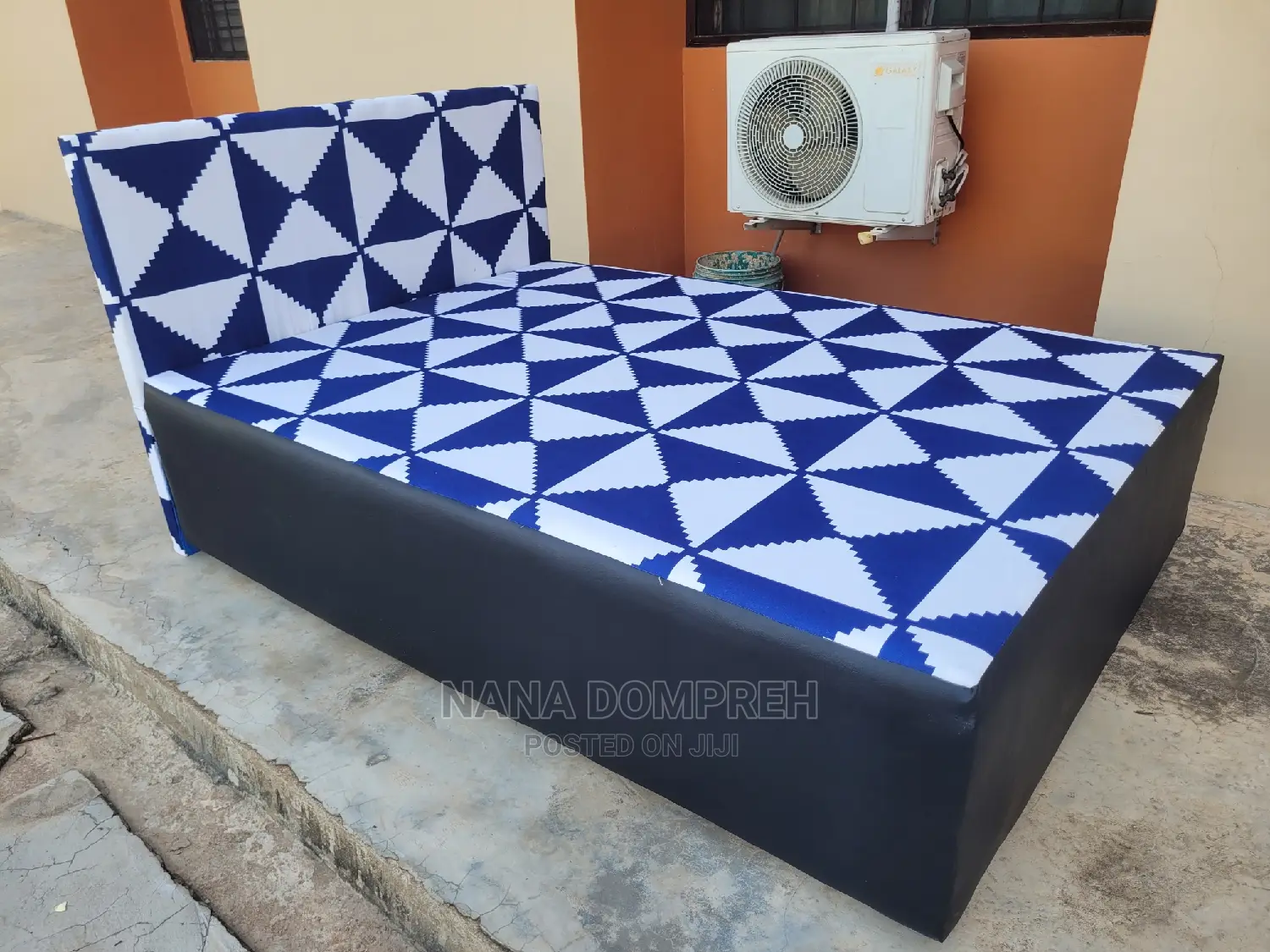 Inbuilt Double Bed