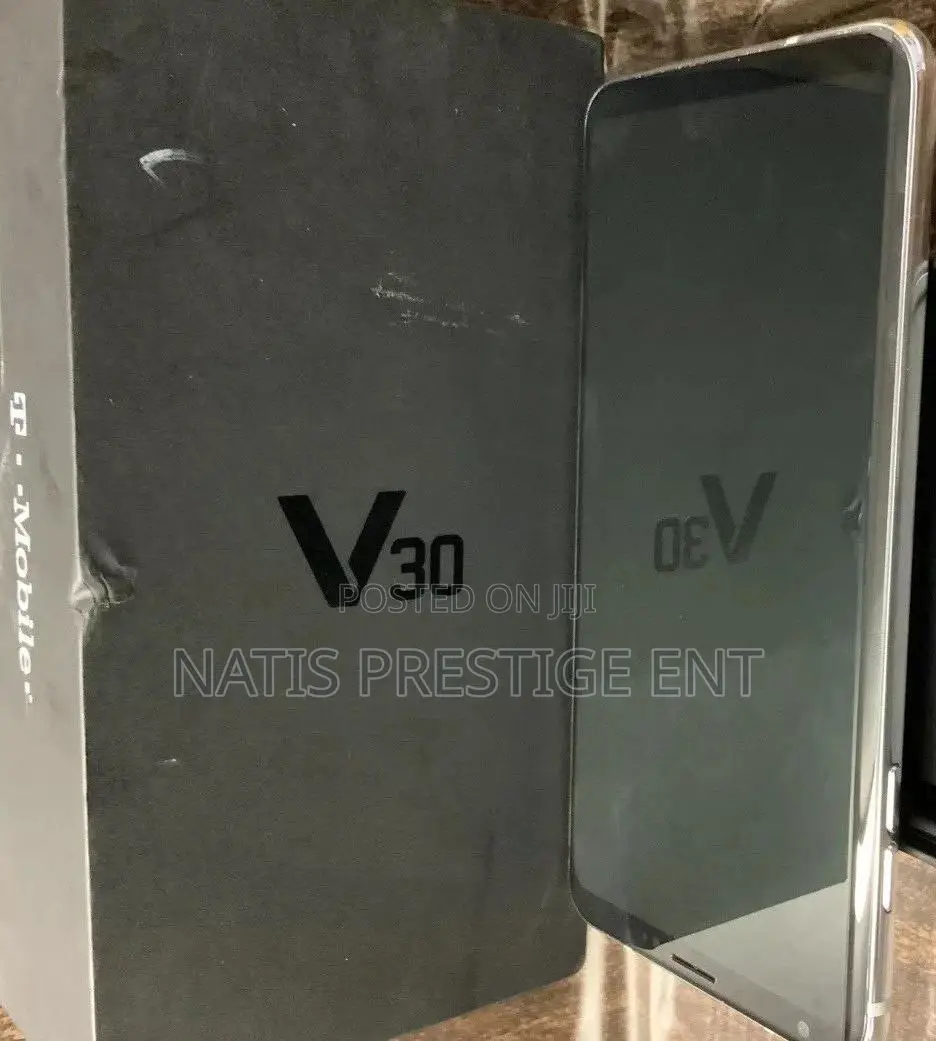 New LG V30 64 GB Black