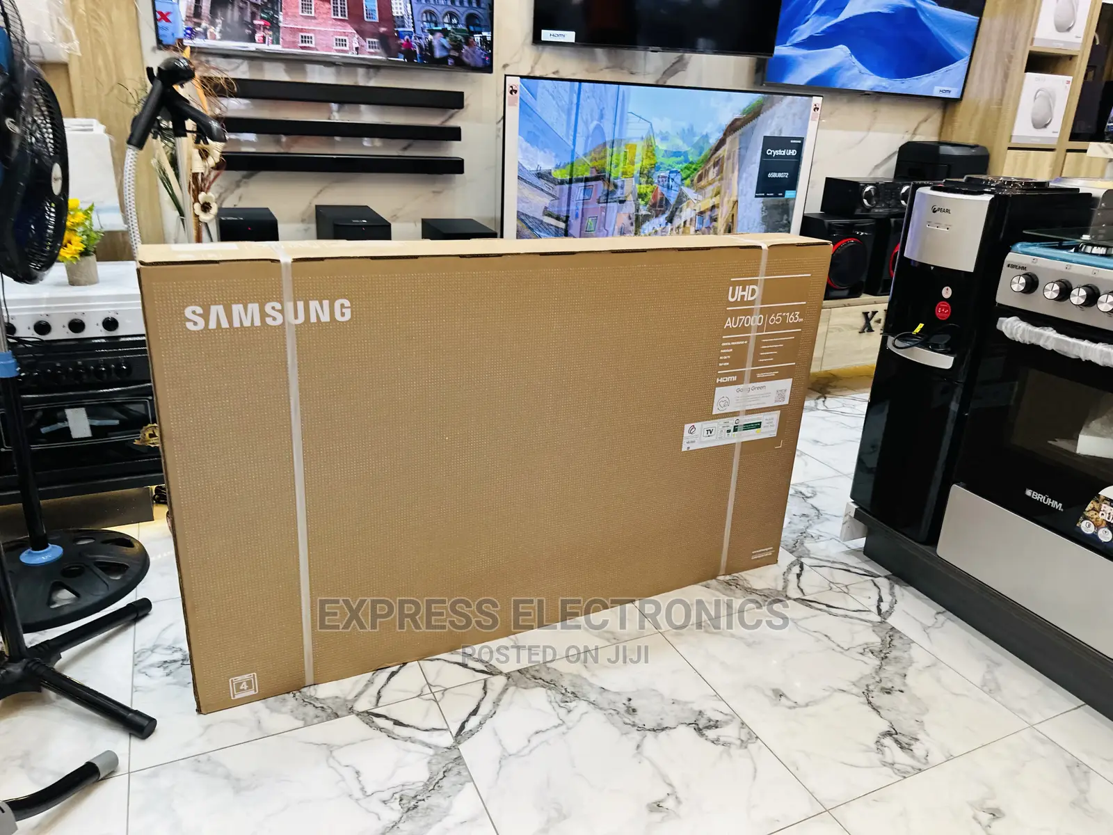 Au7000 Samsung UHD 65”