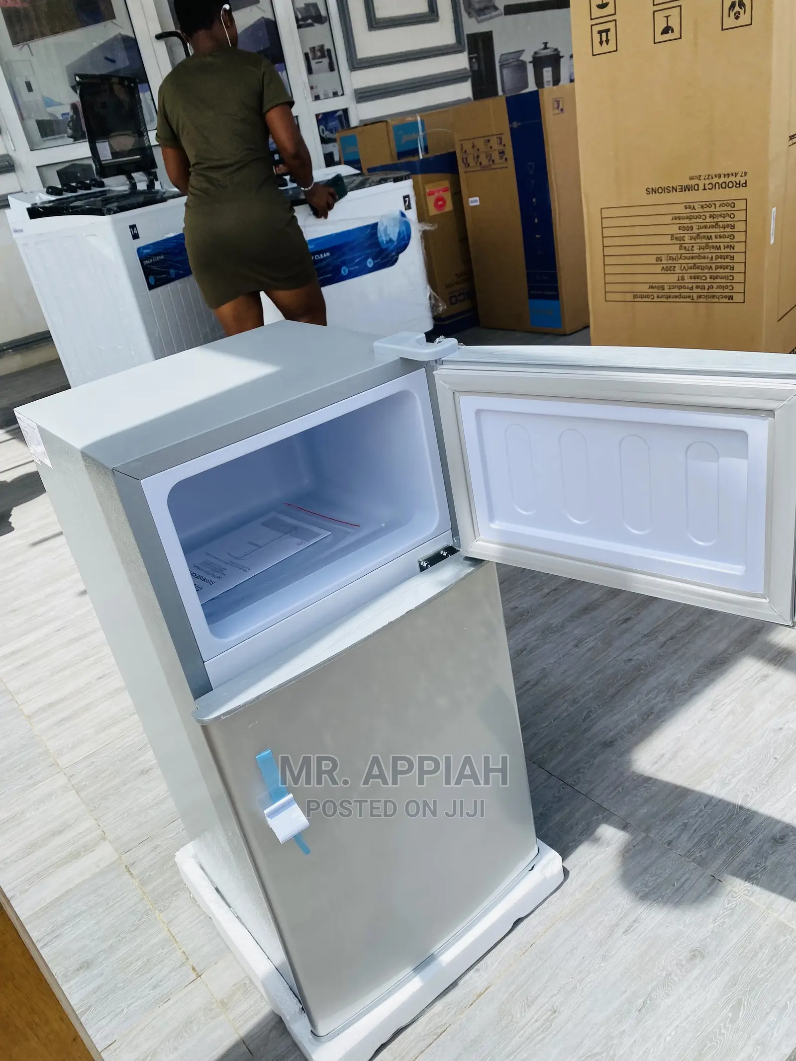 Nasf2-10,Extremely Chilling Nasco Top Freezer Fridge on Sale