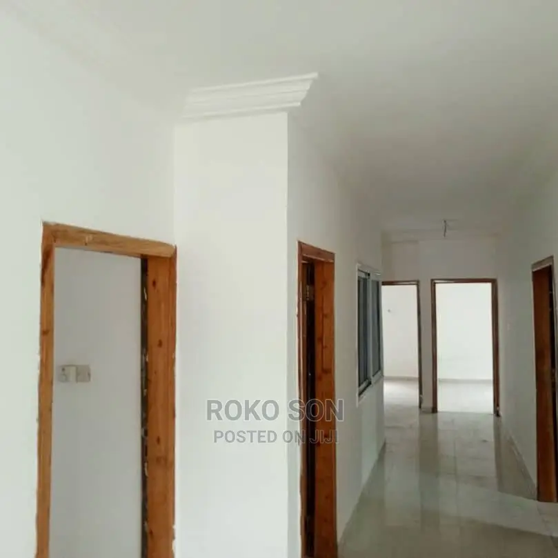 3bdrm House in Dr Roko, Dome for rent