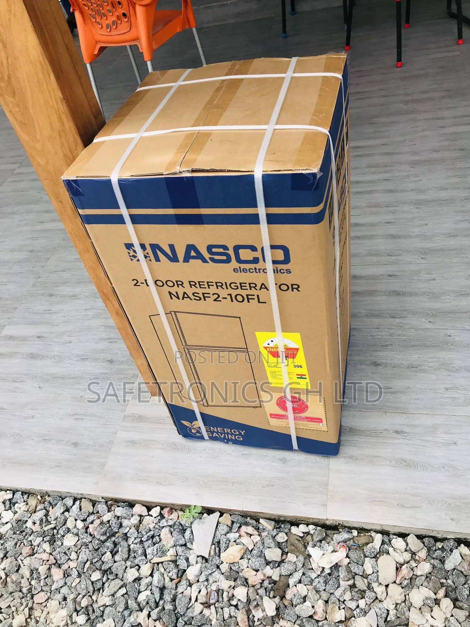 Nasco NASF2-10S 80ltrs Table Top Refrigerator