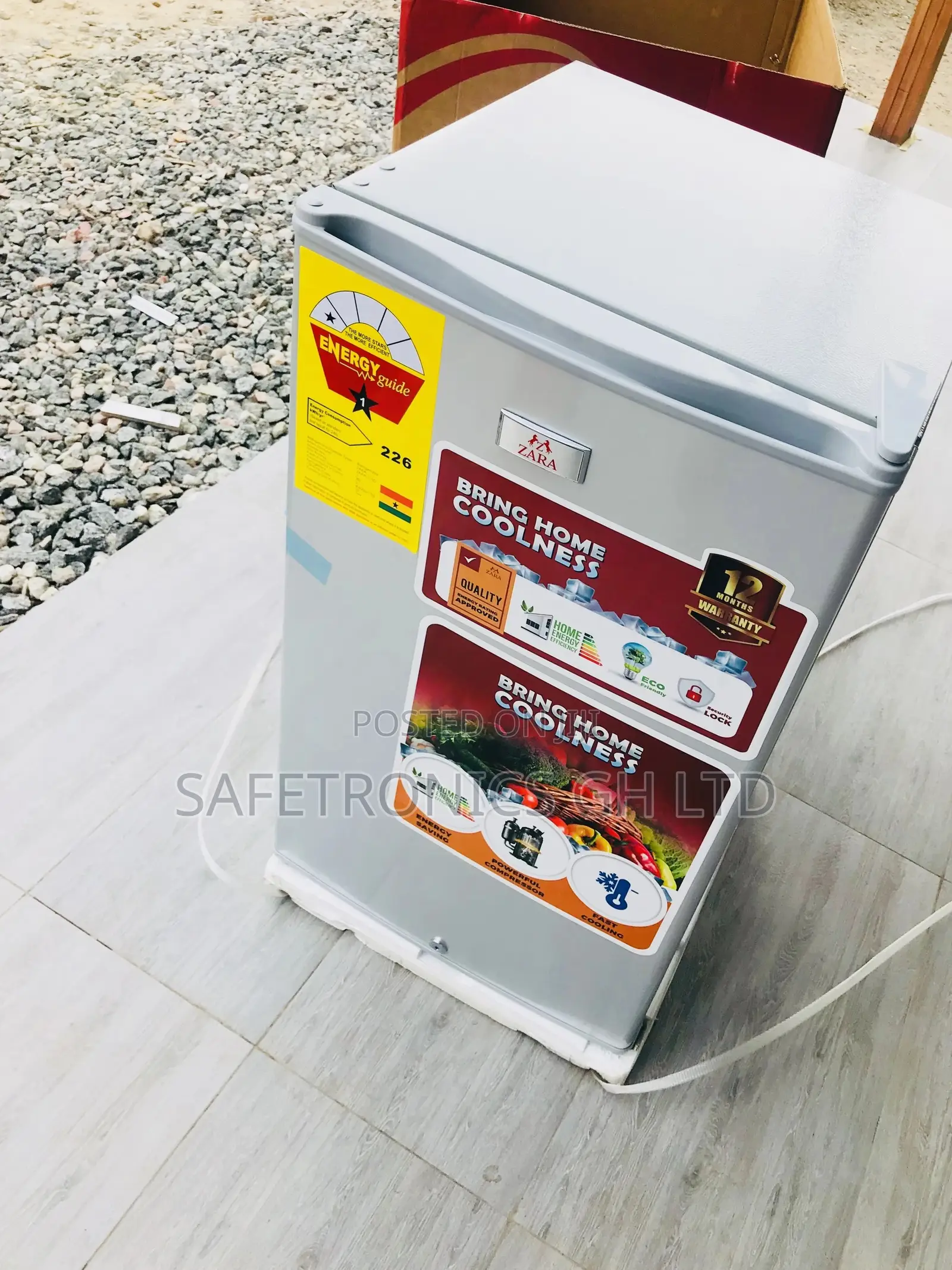 Tabletop  Refrigerator Zara11s 82liters