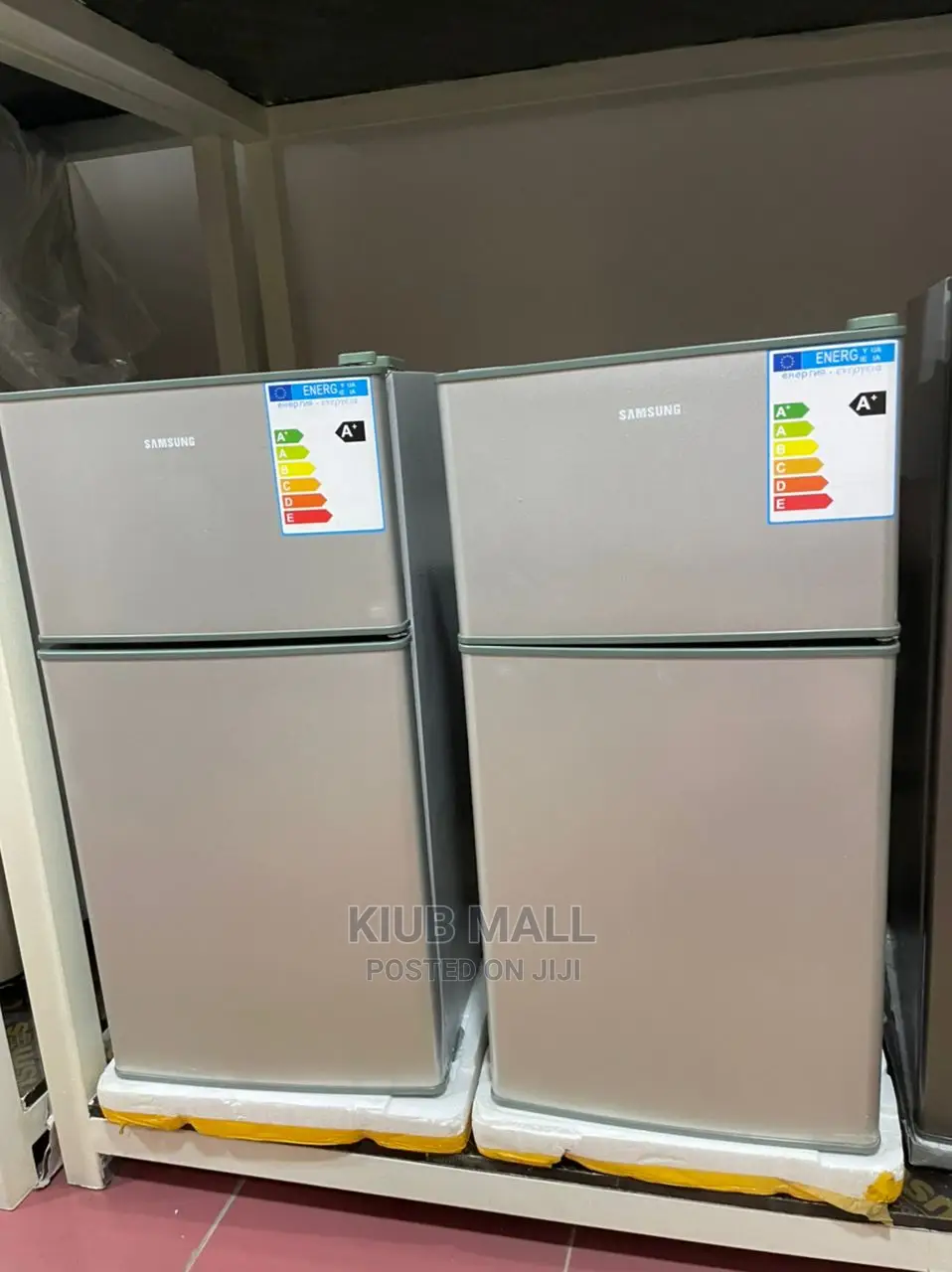 Samsung 90L Double Door Table Top Refrigerator