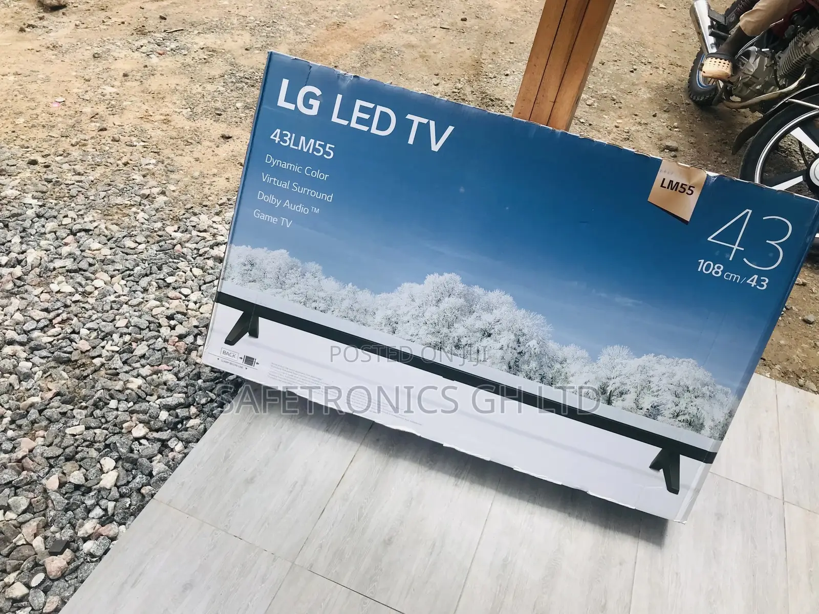 Glossy LED 43 Inches Smart Tv LM55 
