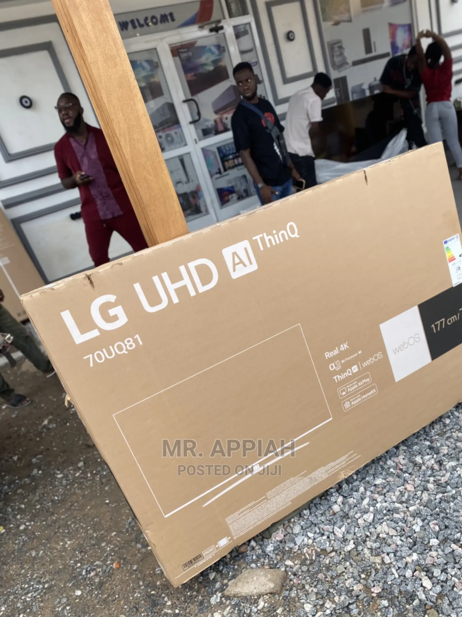 Extremely Quality LG(70UQ8100)70 Inch Smart Tv in Stock