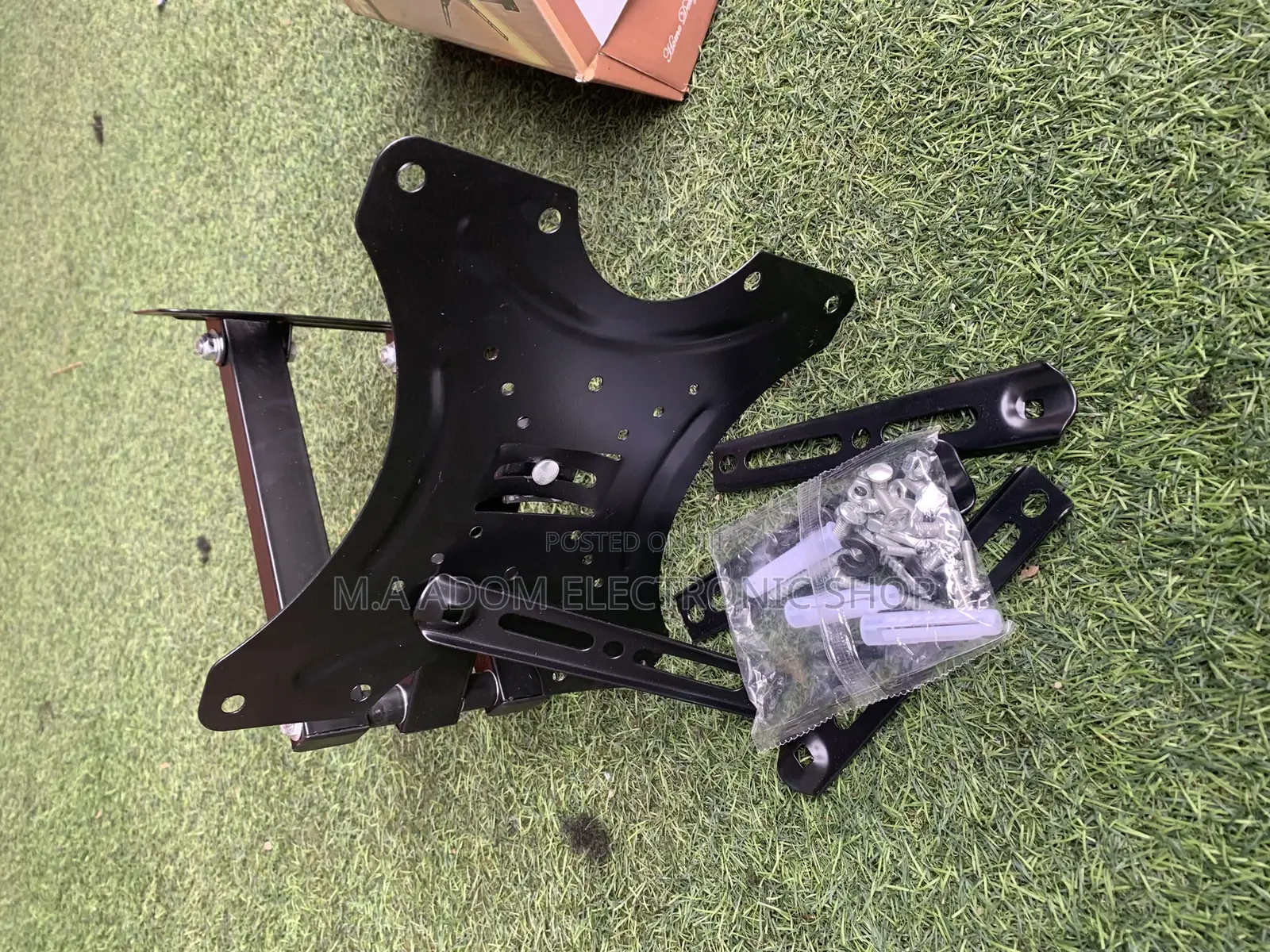 Mount for All Monitors Small Screen TVS 14”-50”