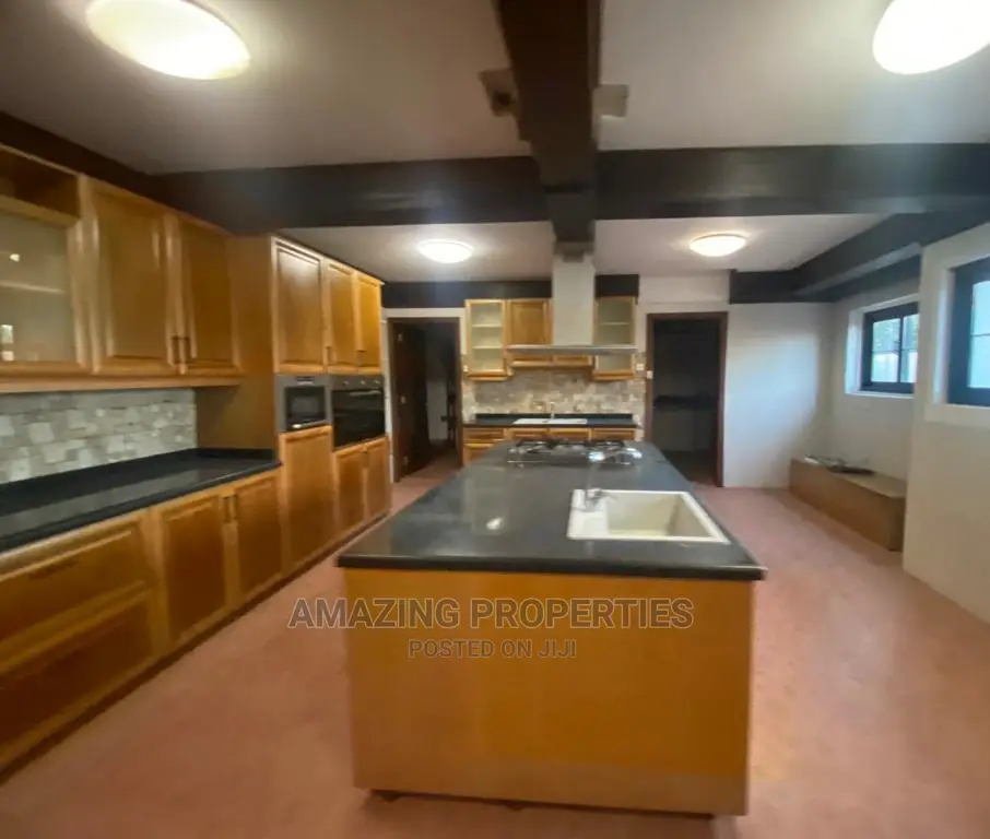 4bdrm House in Abelemkpe for rent