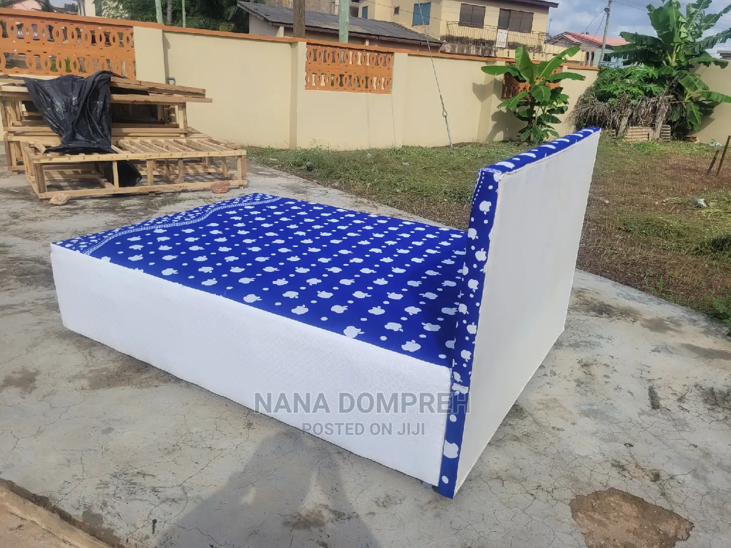 Inbuilt Double Bed
