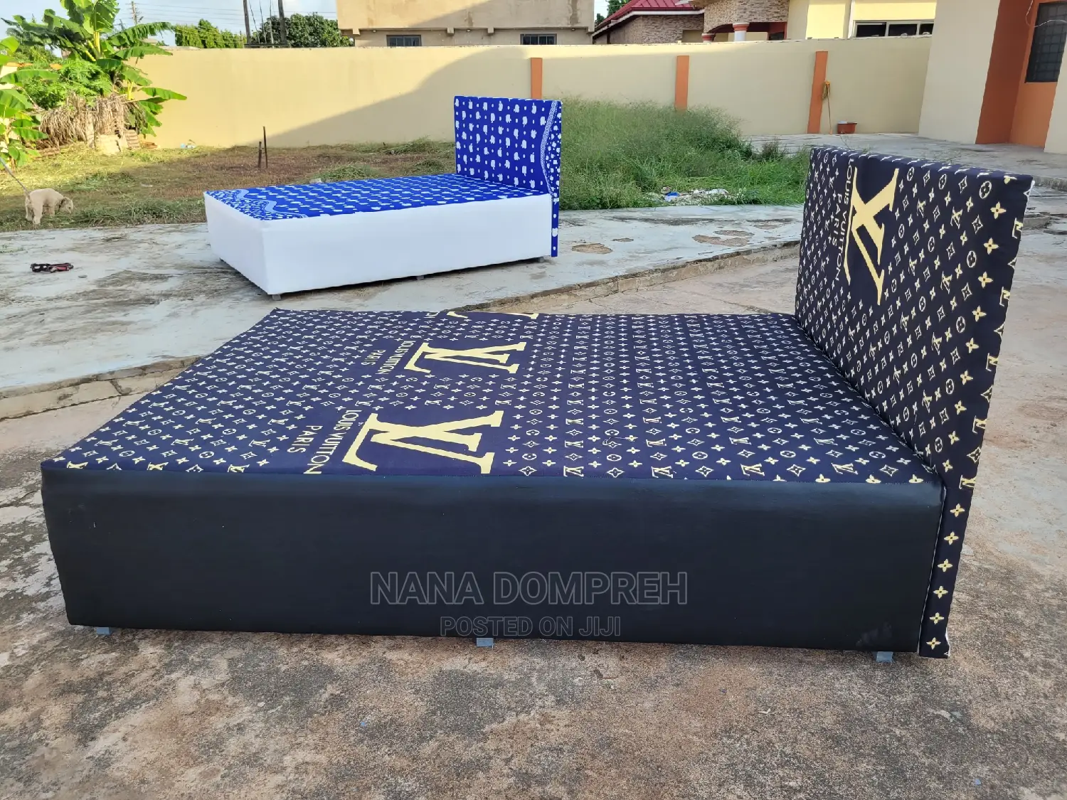 Inbuilt Double Bed