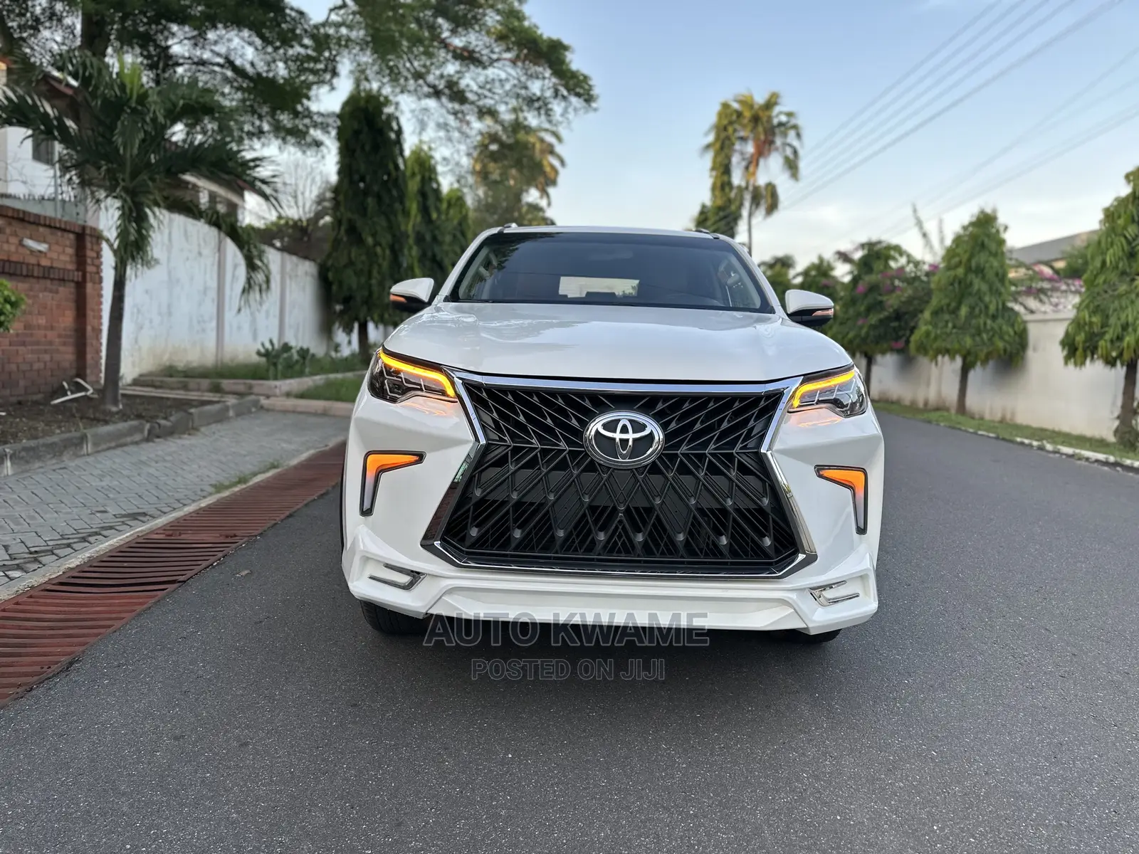 Toyota Fortuner 2.7 AWD 2016 White