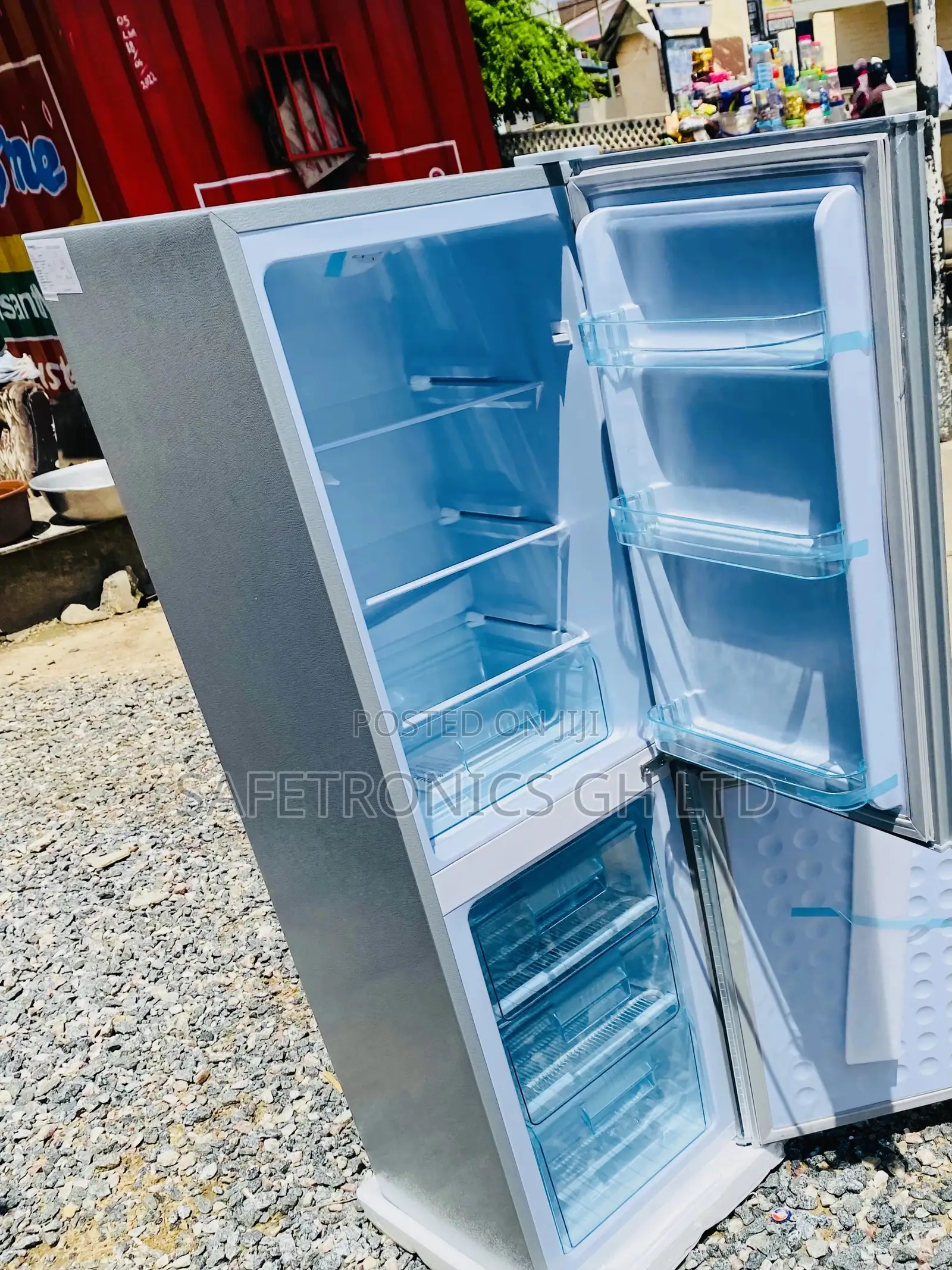 Essential Fast Refrigerator Bottomfreezer Nascof2-18fl 2door