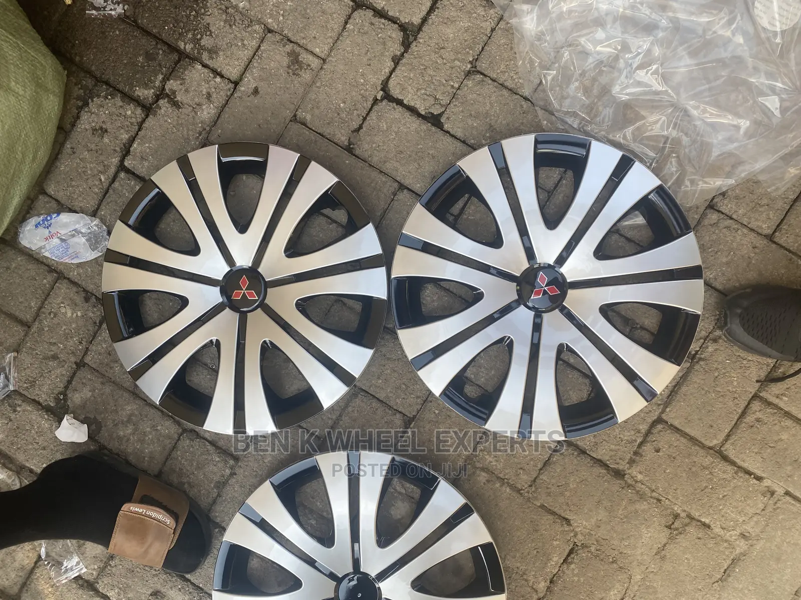 Mitsubishi Rim Cover.