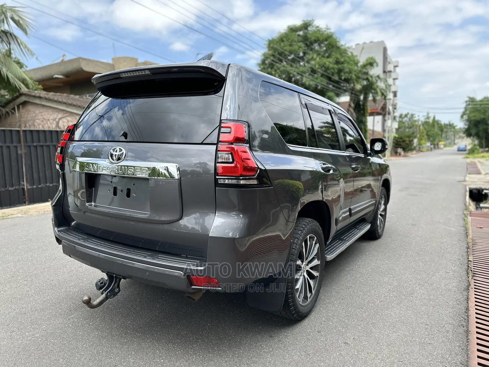 Toyota Land Cruiser Prado 2.7 2017 Gray