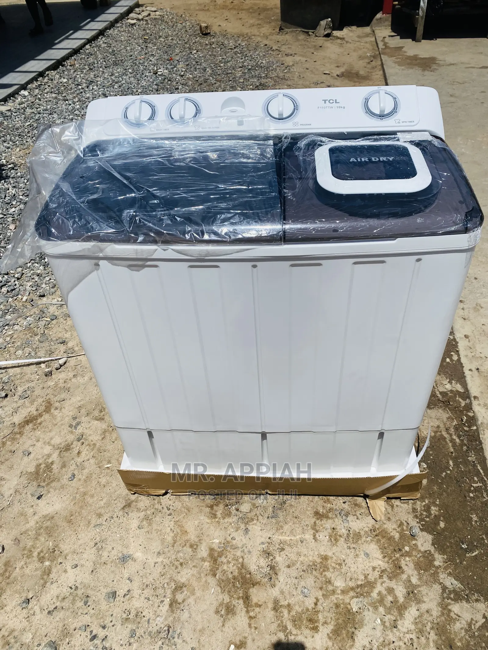 Magic Filter TCL 11kg Spin Dry Washingmachine(Top Load).$