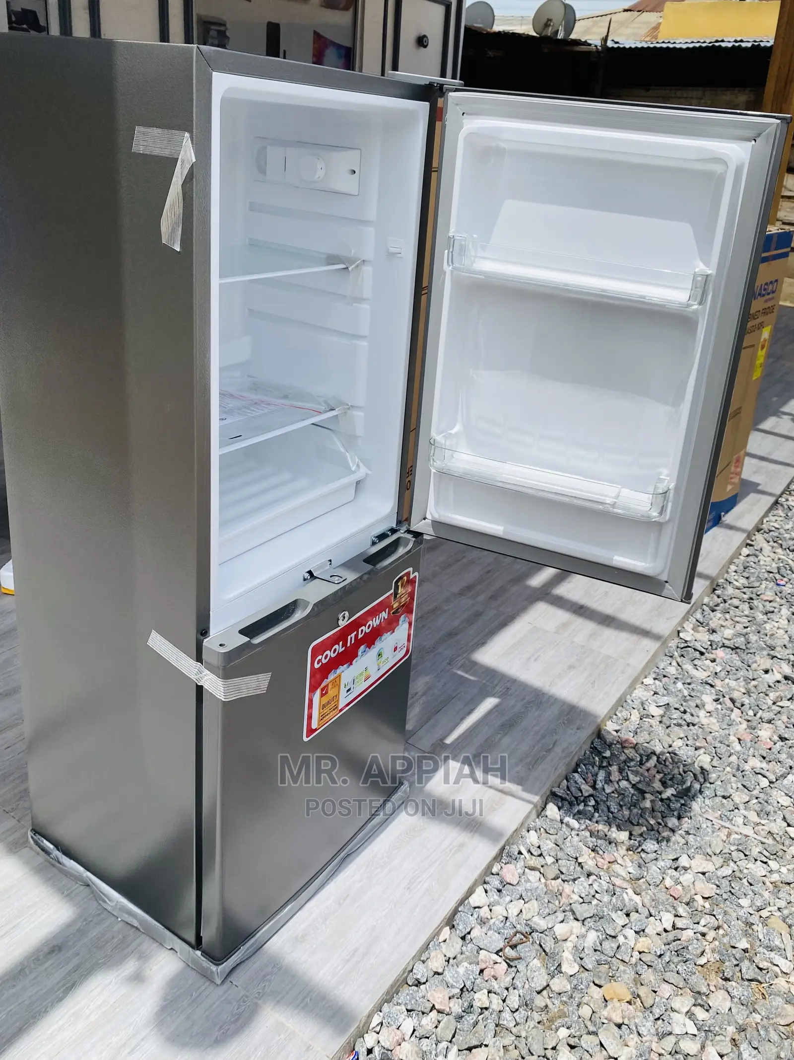 Authentic Zara Chest Freezer(180BF)118ltr With Lock Key.