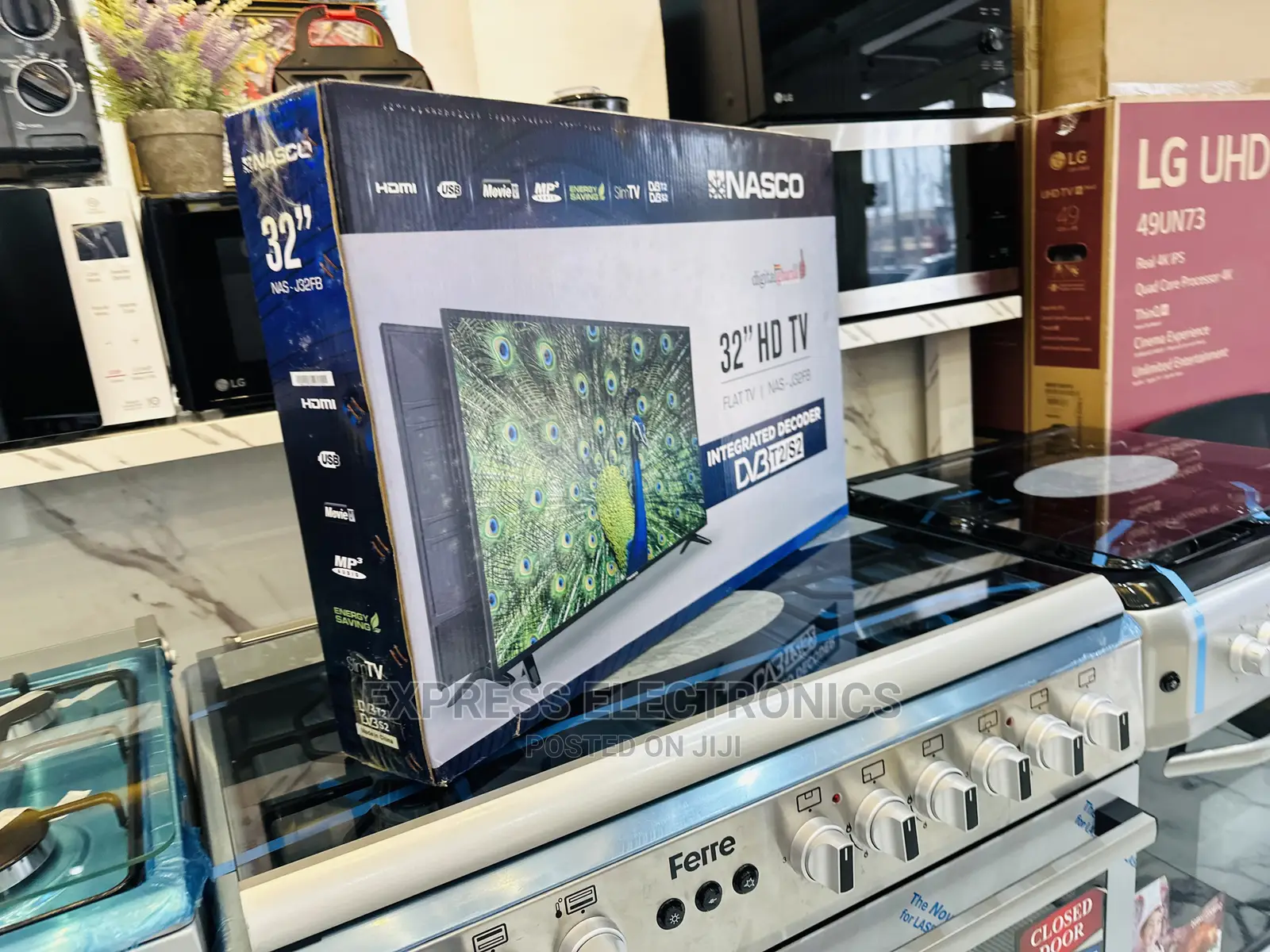 Dual Range of Clear Pictures Nasco Digital 32”Hd Tv
