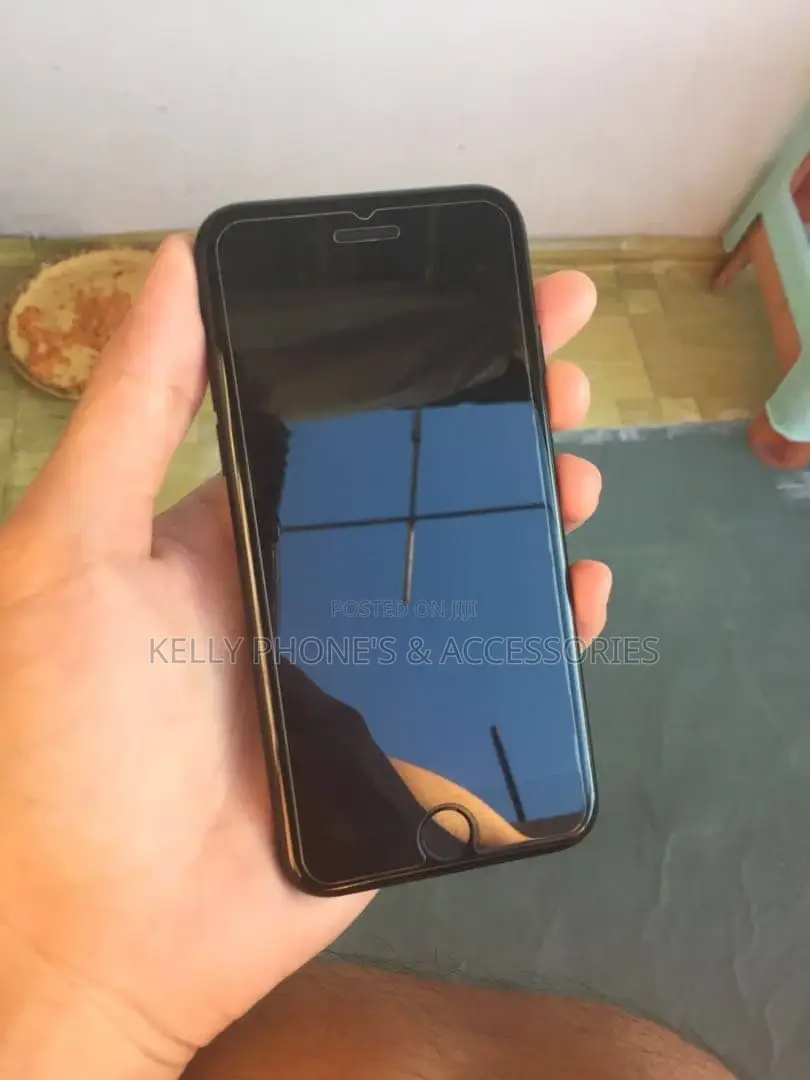 New Apple iPhone 7 Plus 256 GB Black