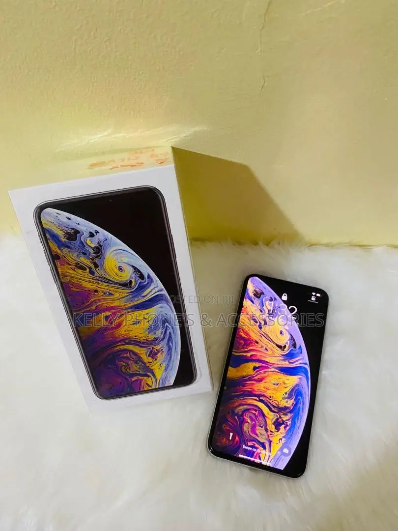 New Apple iPhone XS Max 256 GB Black