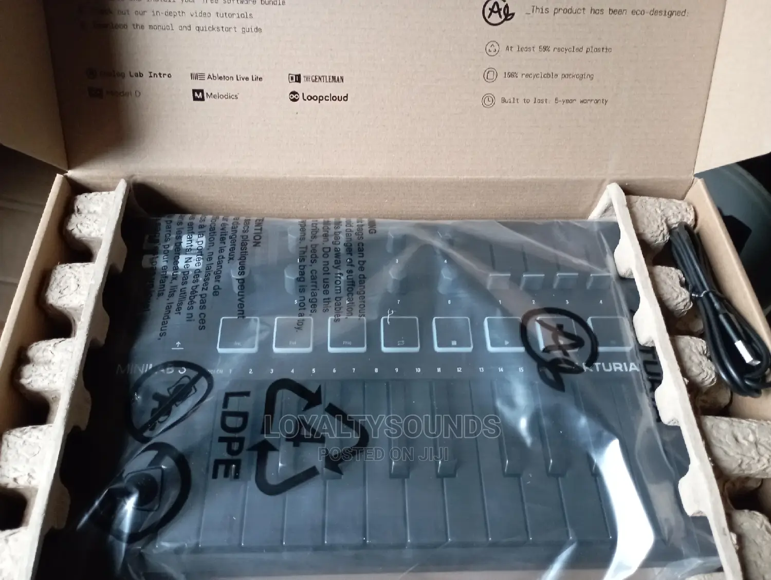 Arturia Minilab 3 Compact MIDI Keyboard