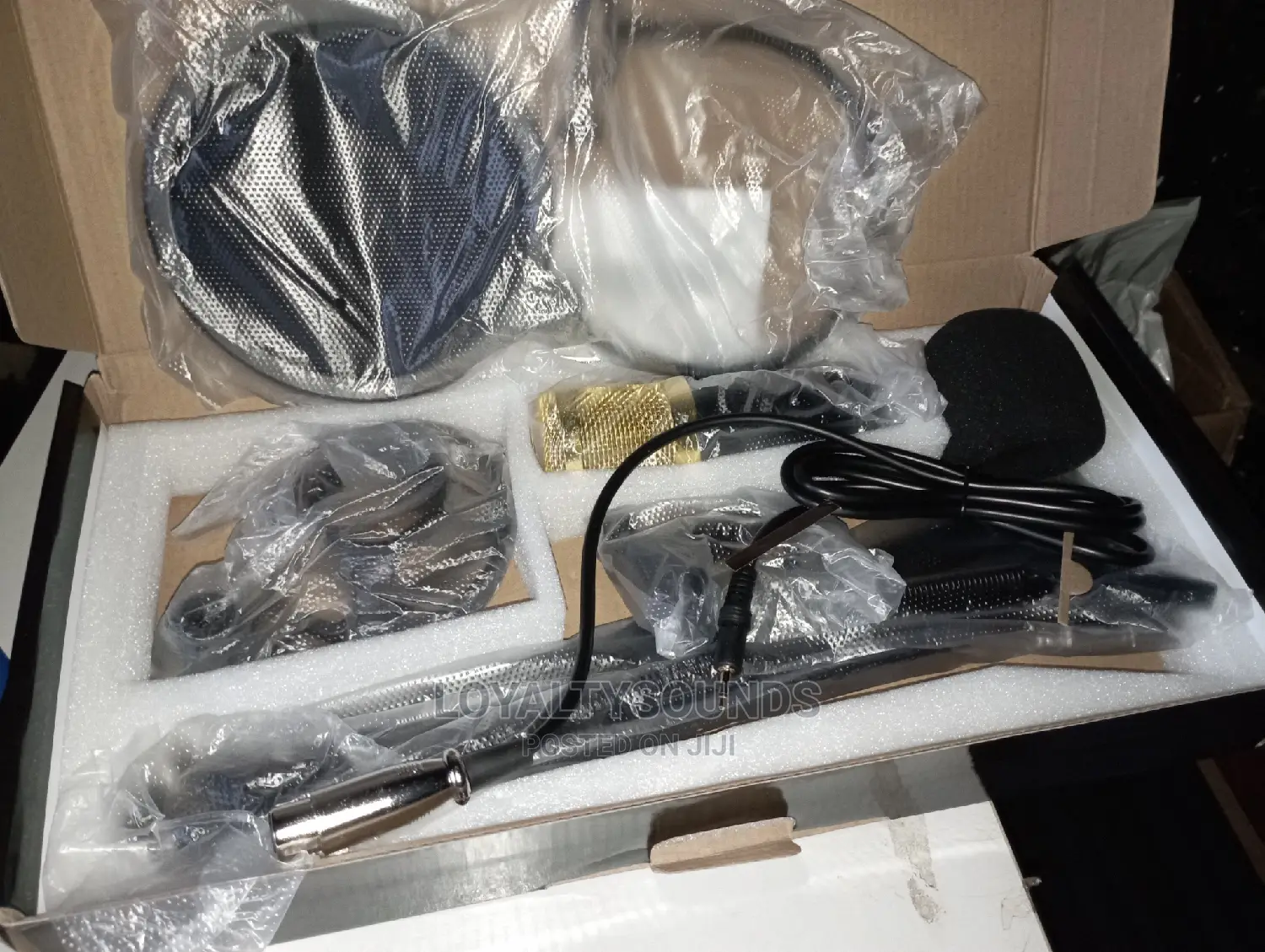 Bm800 Microphone With Stand and Pop Filter
