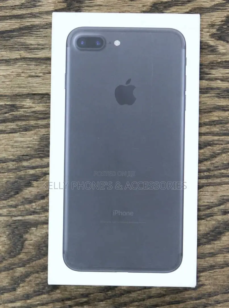 New Apple iPhone 7 Plus 128 GB Black