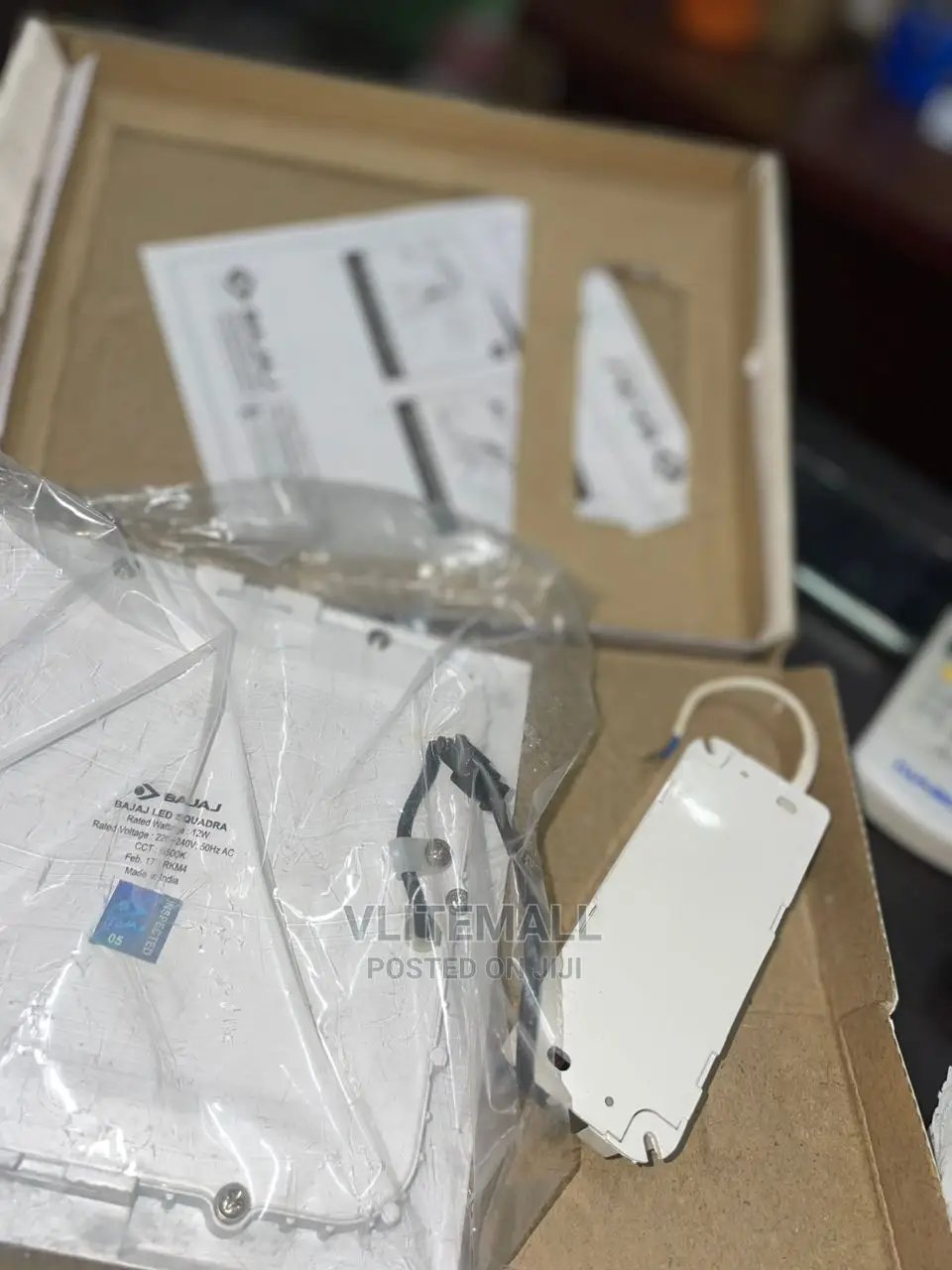 Bajaj Conduit Light 12W Square Shape