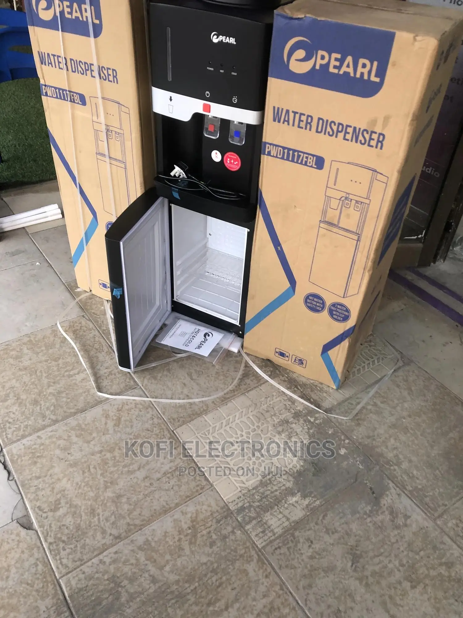 Hot Cold Pearl Water Dispenser With Fridge – Black