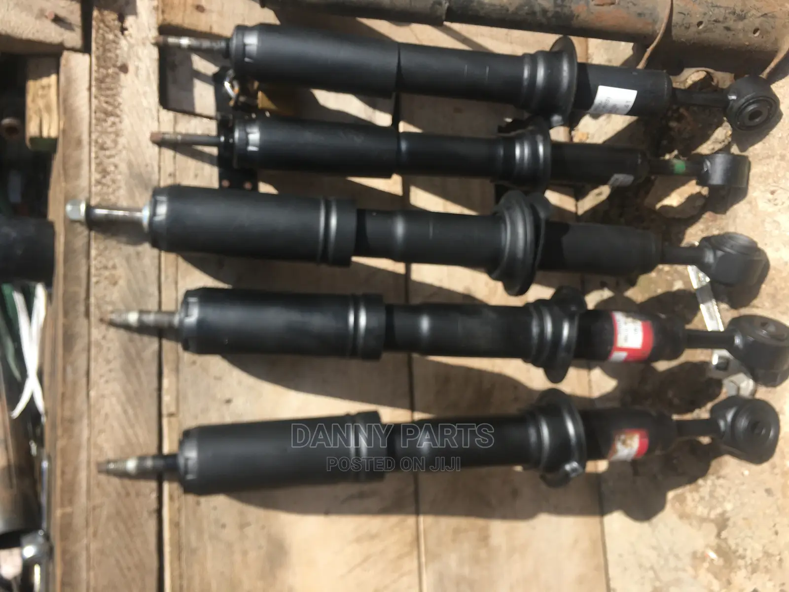 Toyota Tundra V8 Front Shock Absorbers