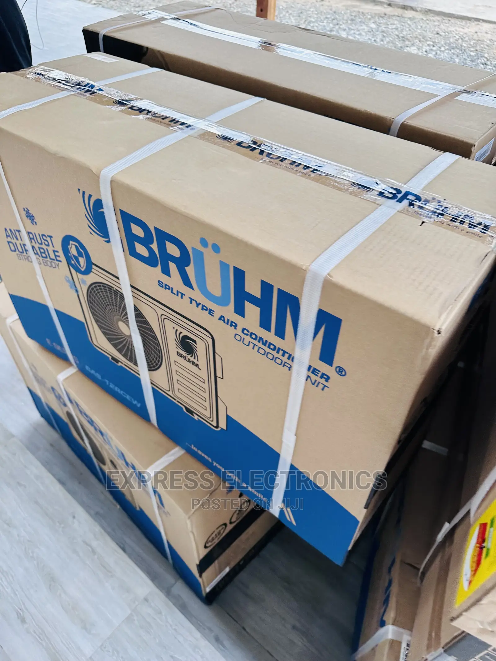 Consistent Cool Room Temperature R410 Bruhm Split 1.5hp
